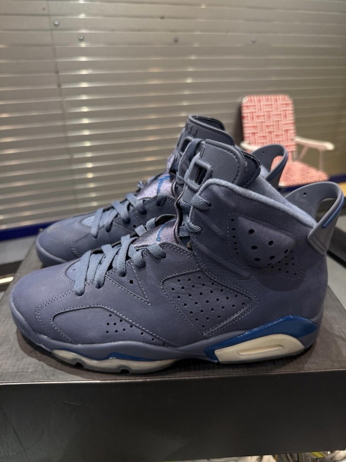 Jordan Brand Jordan 6 Retro Diffused Blue 2018 Size 8.5 Used RARE Size US 8.5 / EU 41-42 - 9 Thumbnail