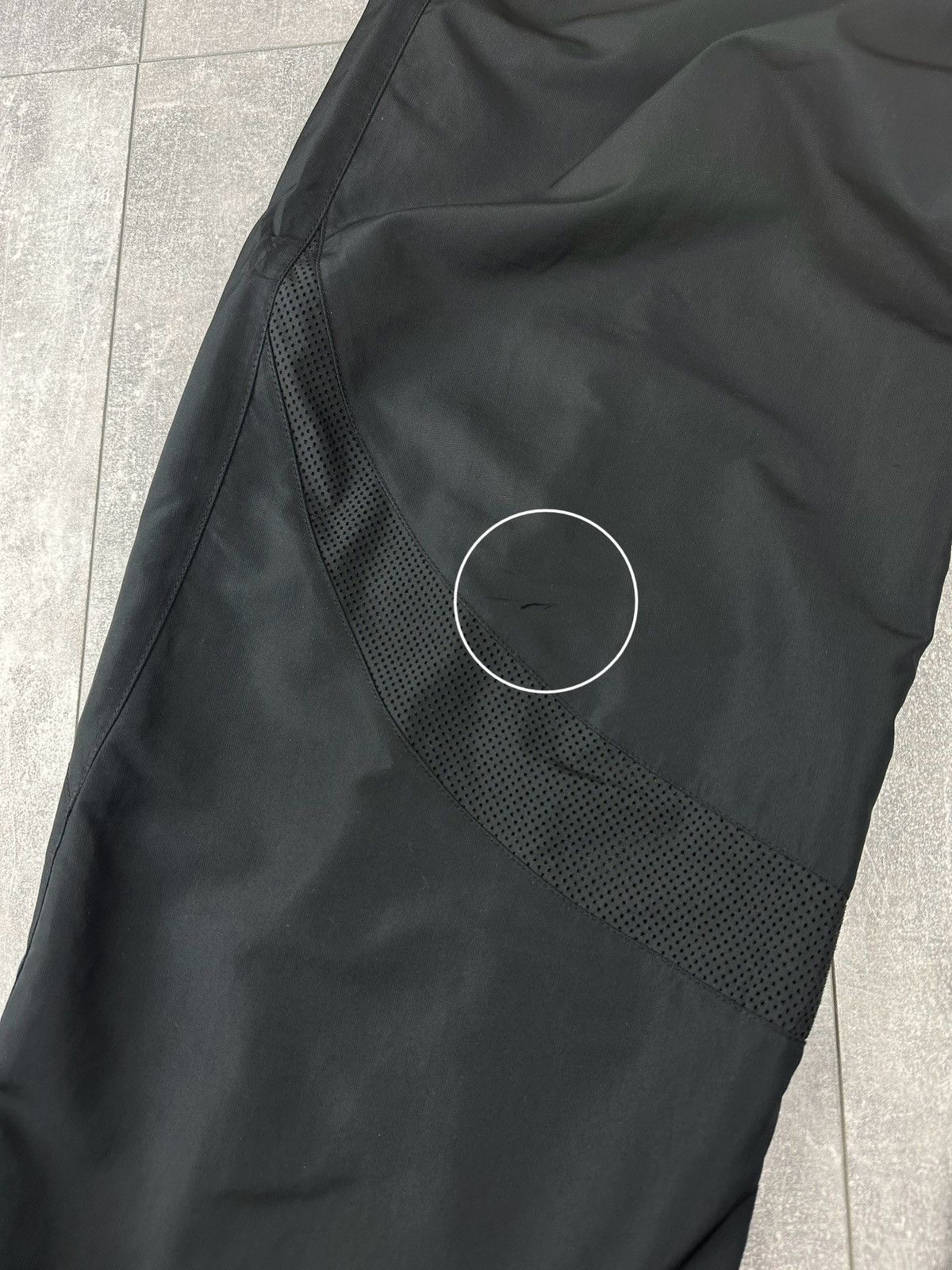 Nike Nike Premier Vintage Retro Overprint Swoosh Logo Sweatpants Size US 34 / EU 50 - 7 Thumbnail
