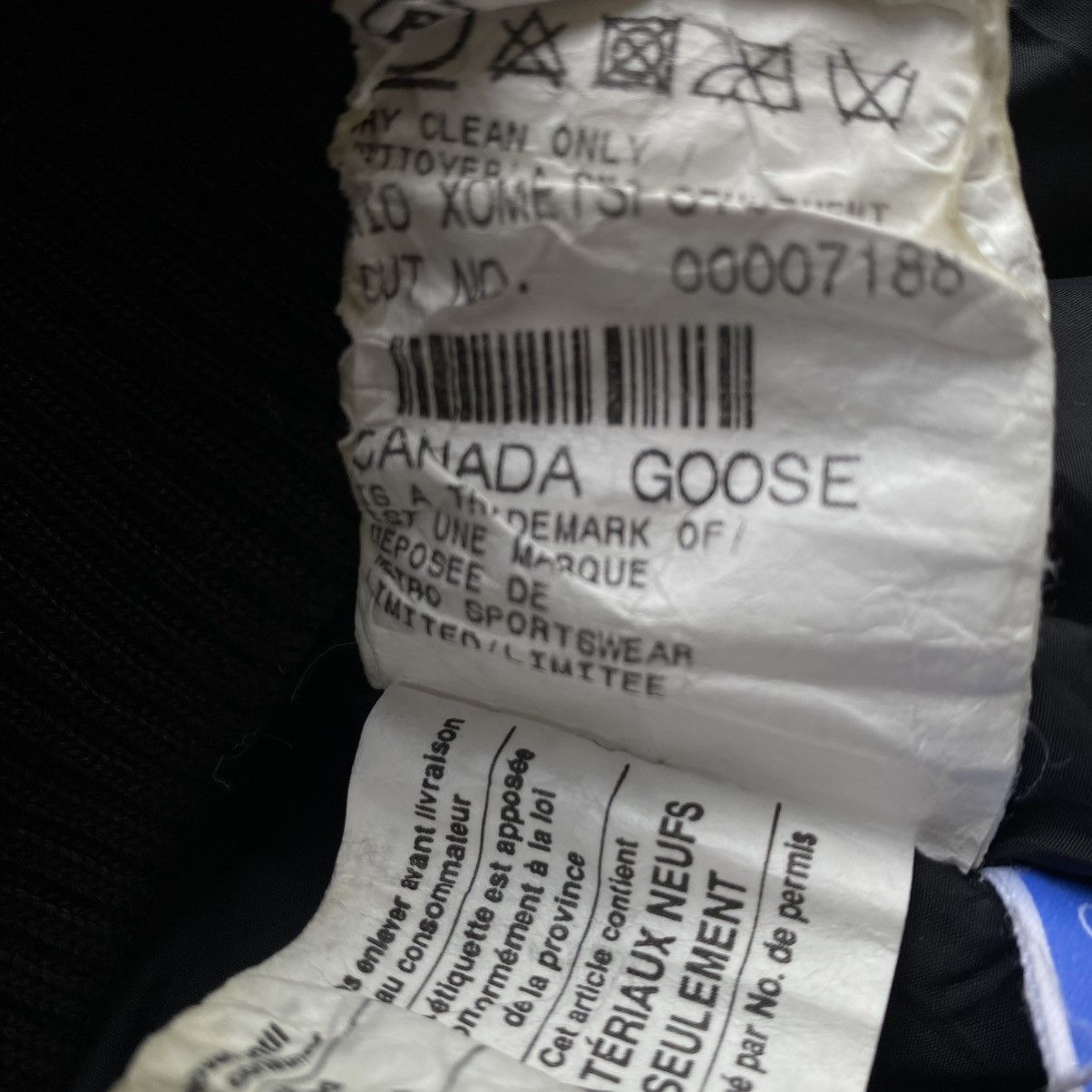 Canada Goose Canada Goose Feather Jacket Size US M / EU 48-50 / 2 - 7 Thumbnail