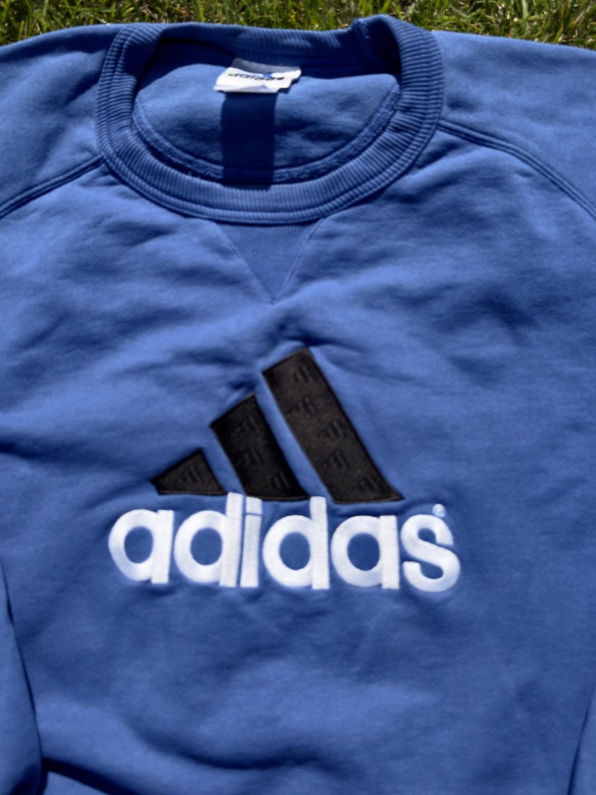 Adidas × Vintage Vintage Adidas Sweatshirt Embroidered Logo Blue Size US L / EU 52-54 / 3 - 3 Thumbnail