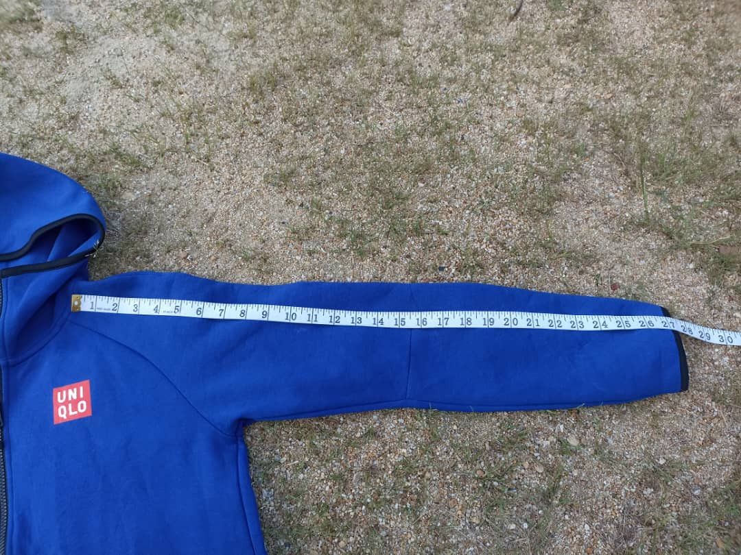 Uniqlo Uniqlo Zipper Hoodie Size US M / EU 48-50 / 2 - 14 Thumbnail