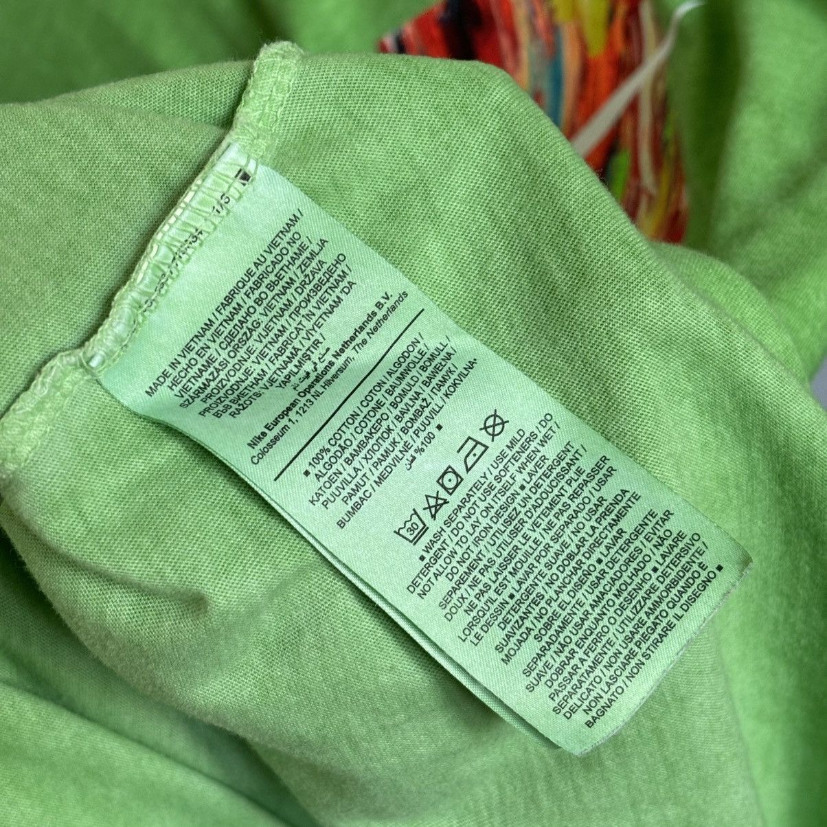 Nike Nike tee T-shirt medium green streetwear sportswear Size US M / EU 48-50 / 2 - 5 Thumbnail
