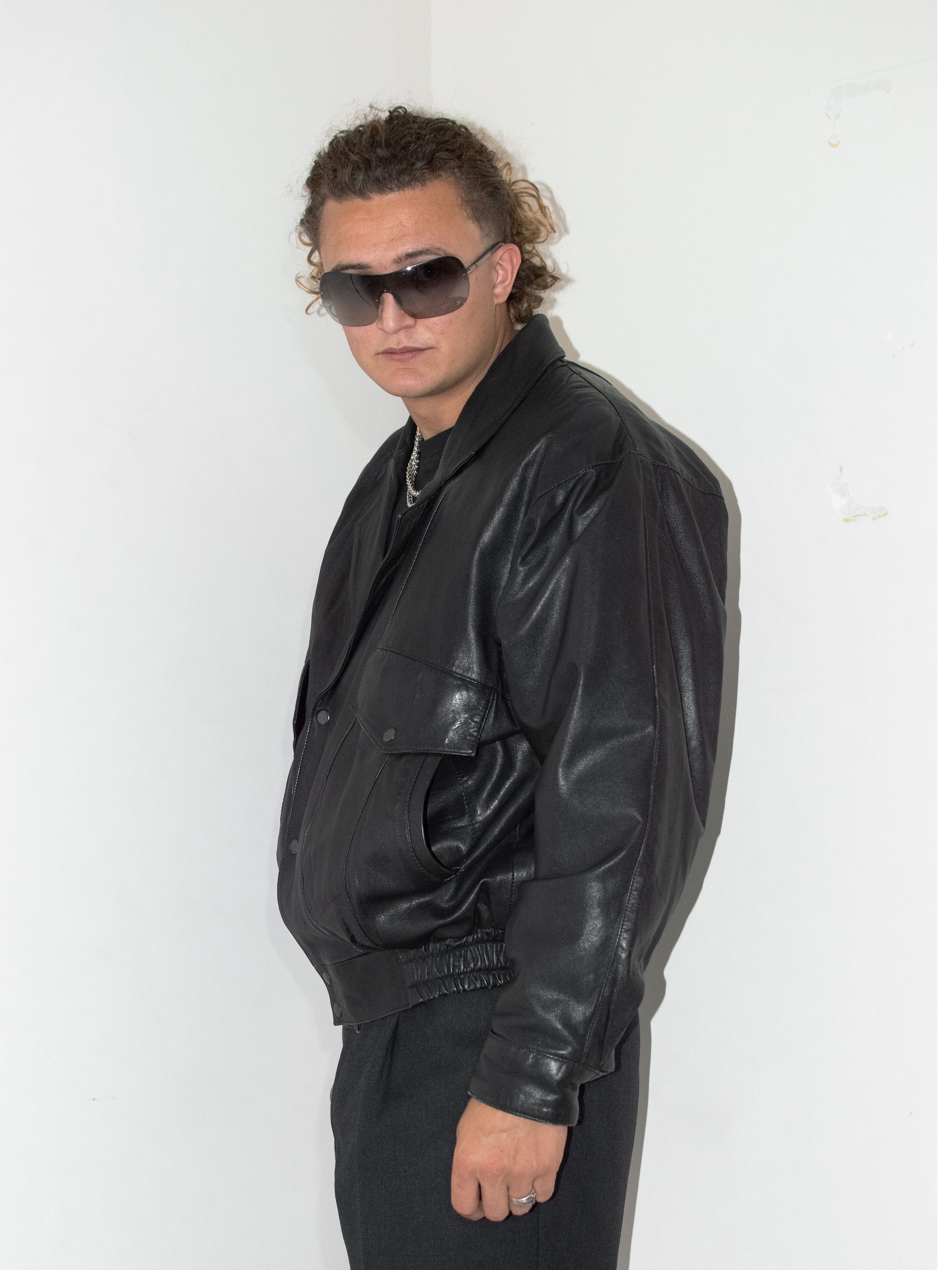Designer × Vintage Vintage 90s Black Real Leather Oversize Boxy Bomber Jacket Size US XXL / EU 58 / 5 - 3 Thumbnail