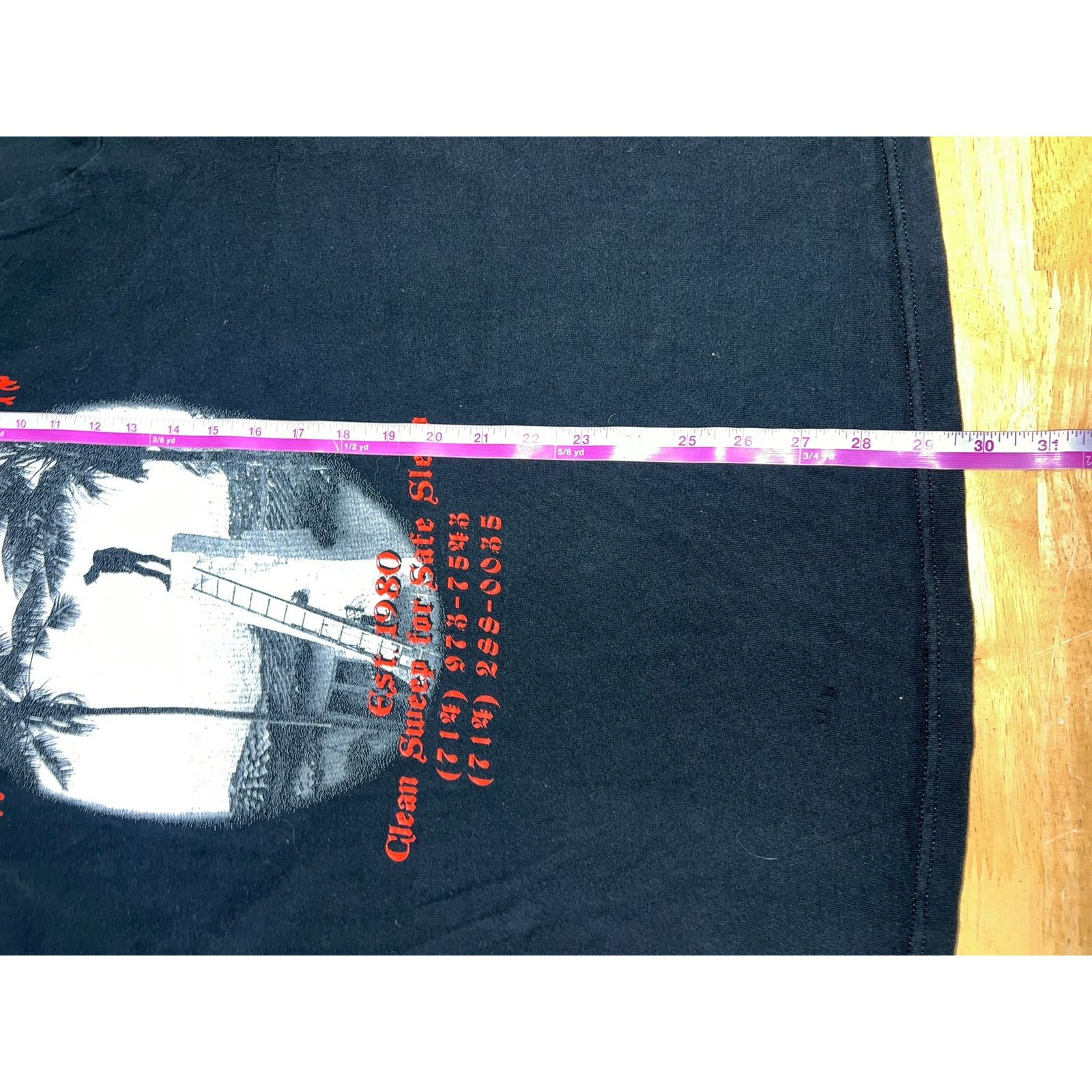 Fruit Of The Loom Vintage Chimney Sweeps Shirt Red Hot Black Graphic Tee 90s L Size US L / EU 52-54 / 3 - 11 Thumbnail