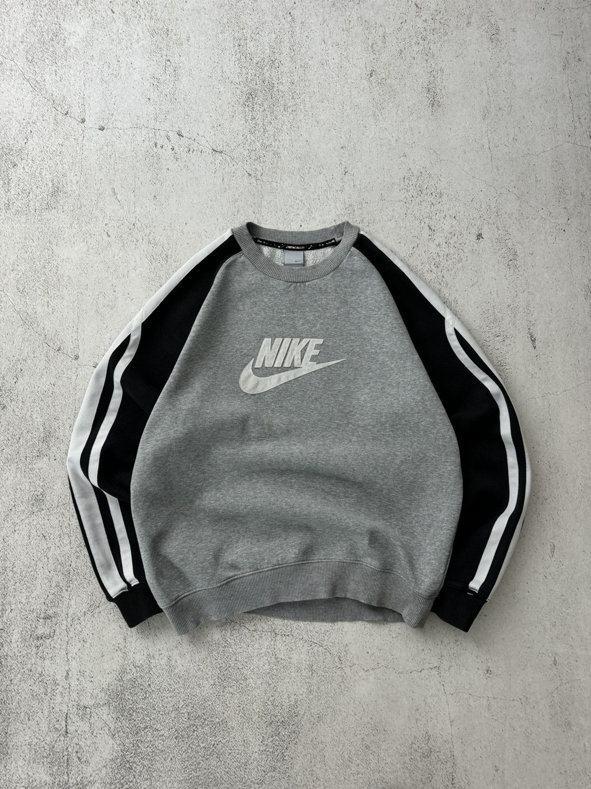 Nike × Vintage Nike Vintage Big Logo Swoosh Sweatshirt Size US M / EU 48-50 / 2 - 1 Thumbnail