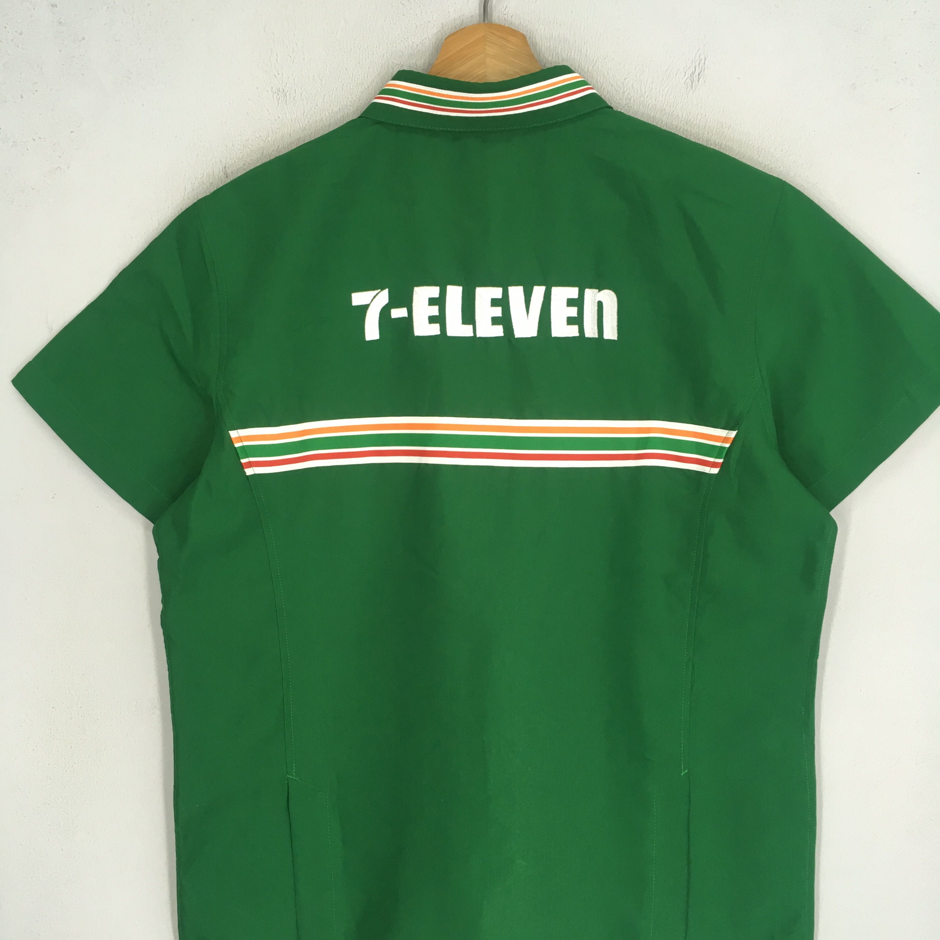 Japanese Brand Vintage 7-Eleven Convenience Store Worker Shirt Zipper Size US M / EU 48-50 / 2 - 8 Thumbnail