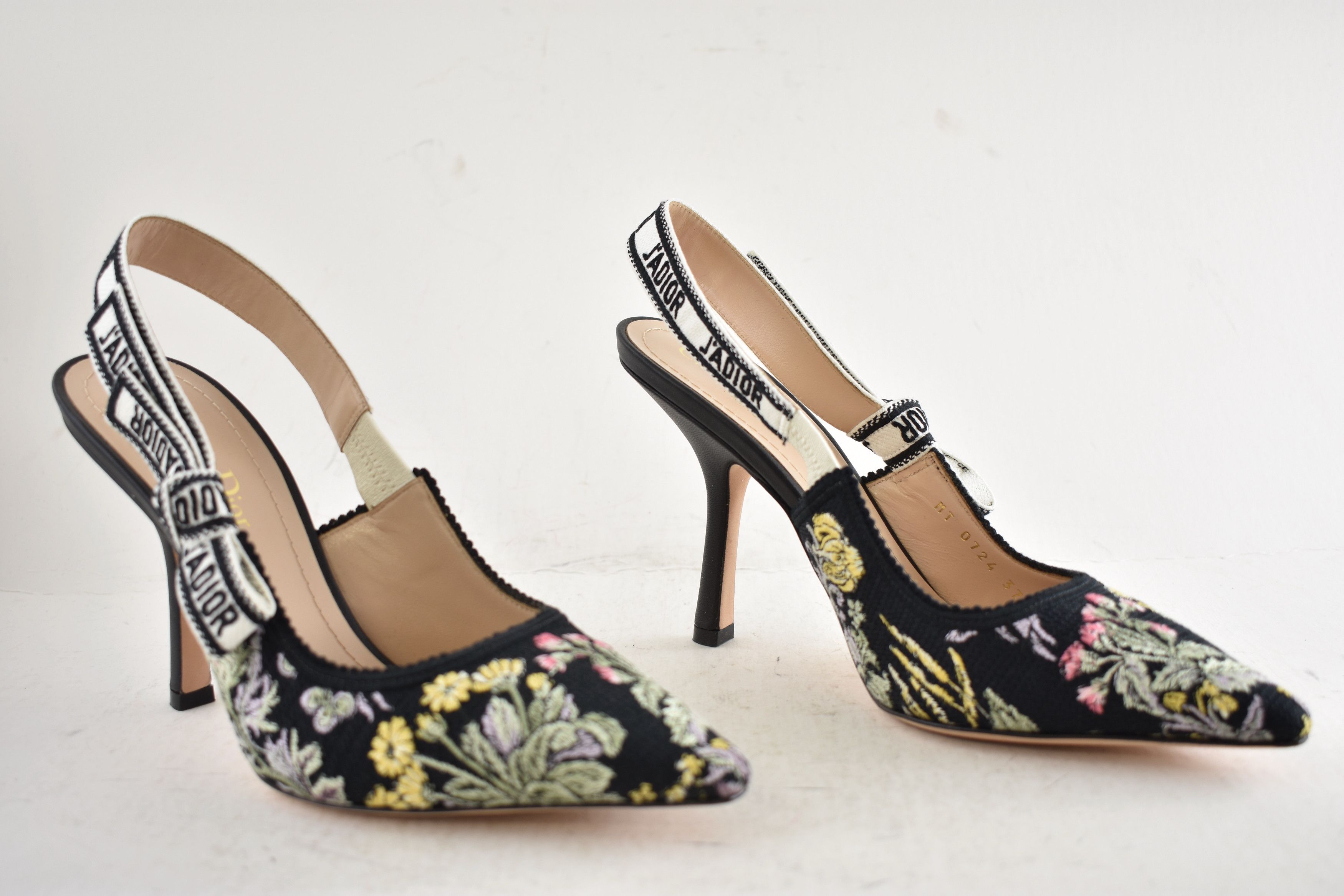 Dior Dior J'adior Chardons Floral Slingback Pump Sandal Heel 38 Size US 8 / IT 38 - 4 Thumbnail