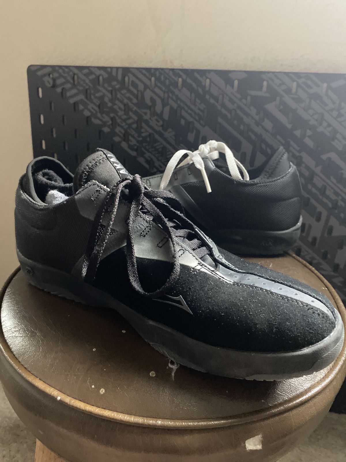 Lakai Lakai low top mods Size US 10 / EU 43 - 2 Thumbnail