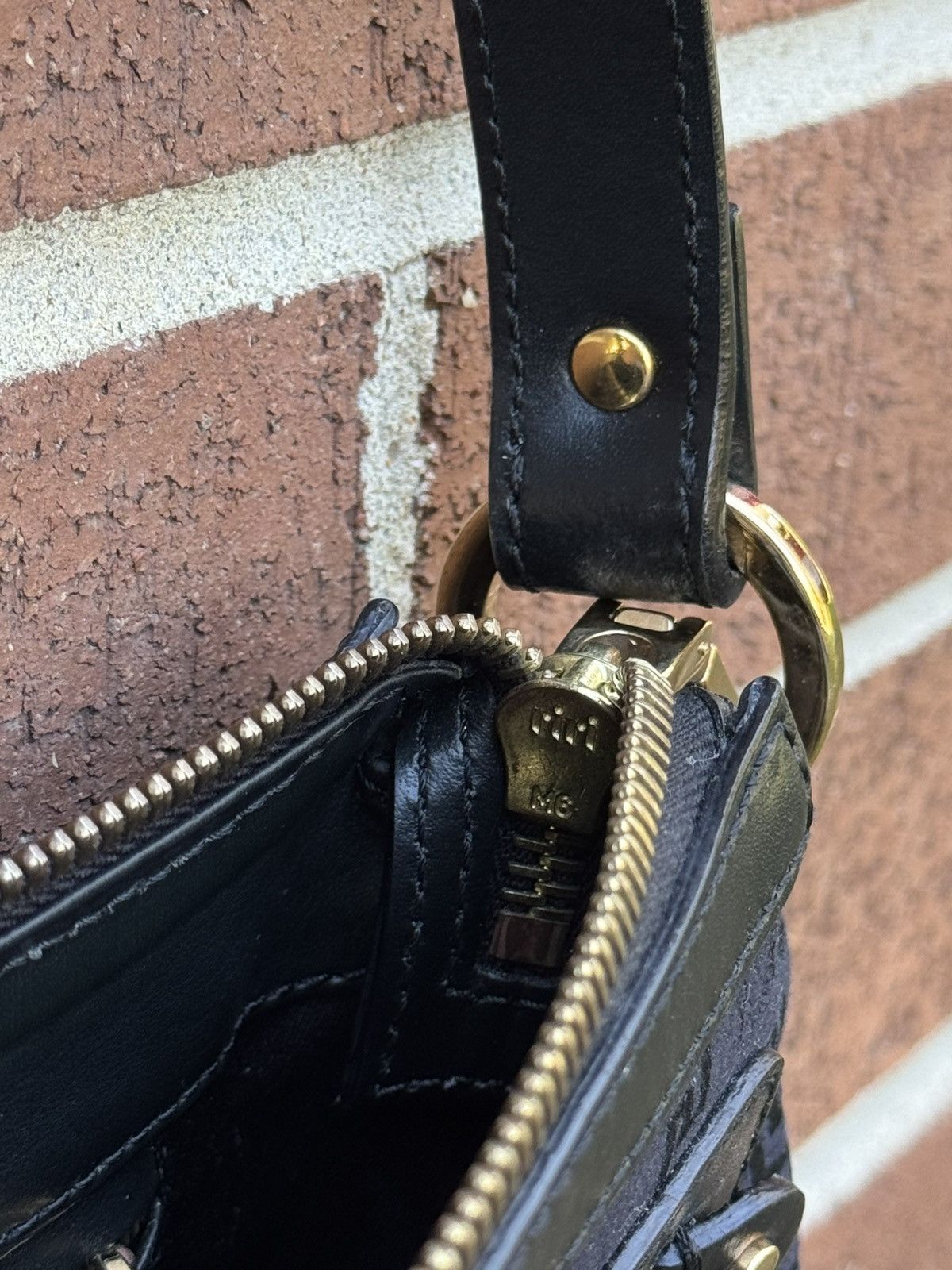 Versace Versace Vintage Bag Authentic Size ONE SIZE - 8 Thumbnail