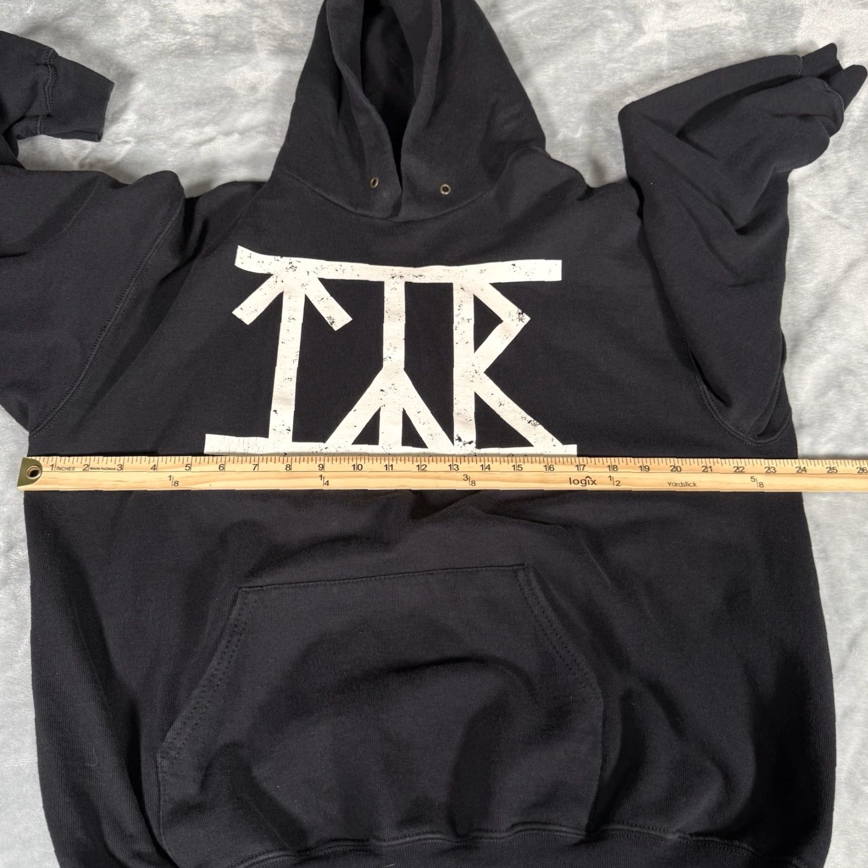 Fruit Of The Loom **Fruit of the Loom Folk Metal Band Hoodie Mens Large Black** User: Fruit of the Loom Folk Metal Band Hoodie Mens Large Black Size US L / EU 52-54 / 3 - 6 Thumbnail