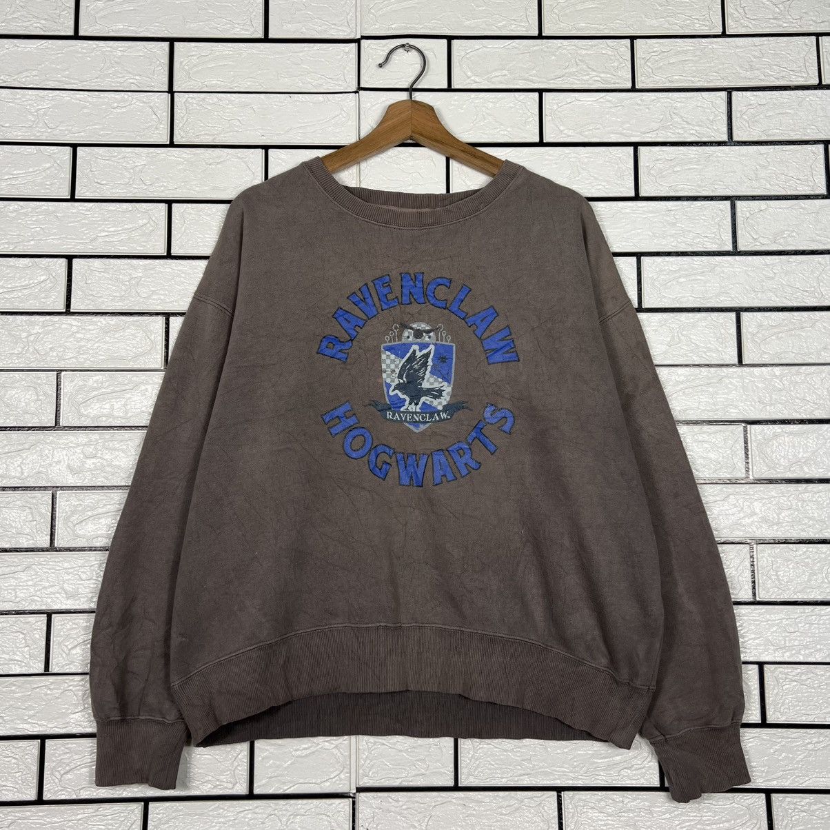 Other HARRY POTTER RAVENCLAW HOGWARTS SWEATSHIRT #4303-C195 Size US M / EU 48-50 / 2 - 1 Thumbnail