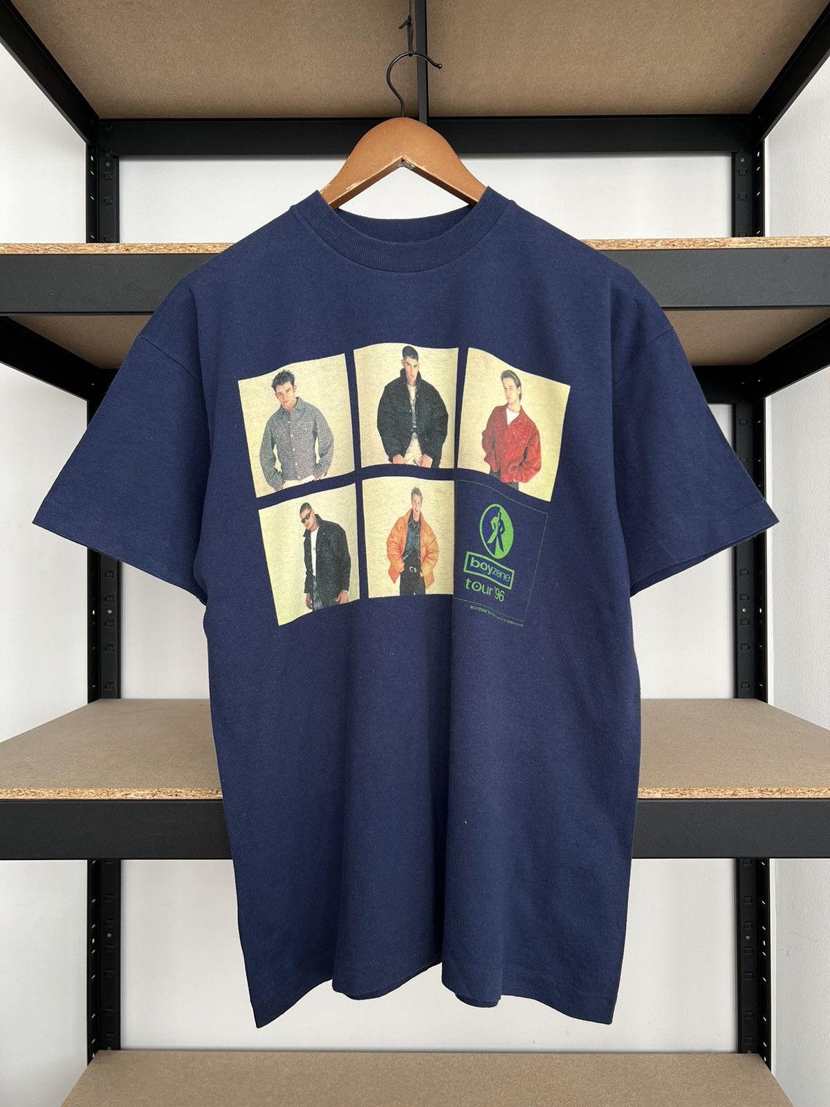 Band Tees Vintage 1996 Boyzone Tour 96 Pop Band Navy T-shirt Size US L / EU 52-54 / 3 - 3 Thumbnail