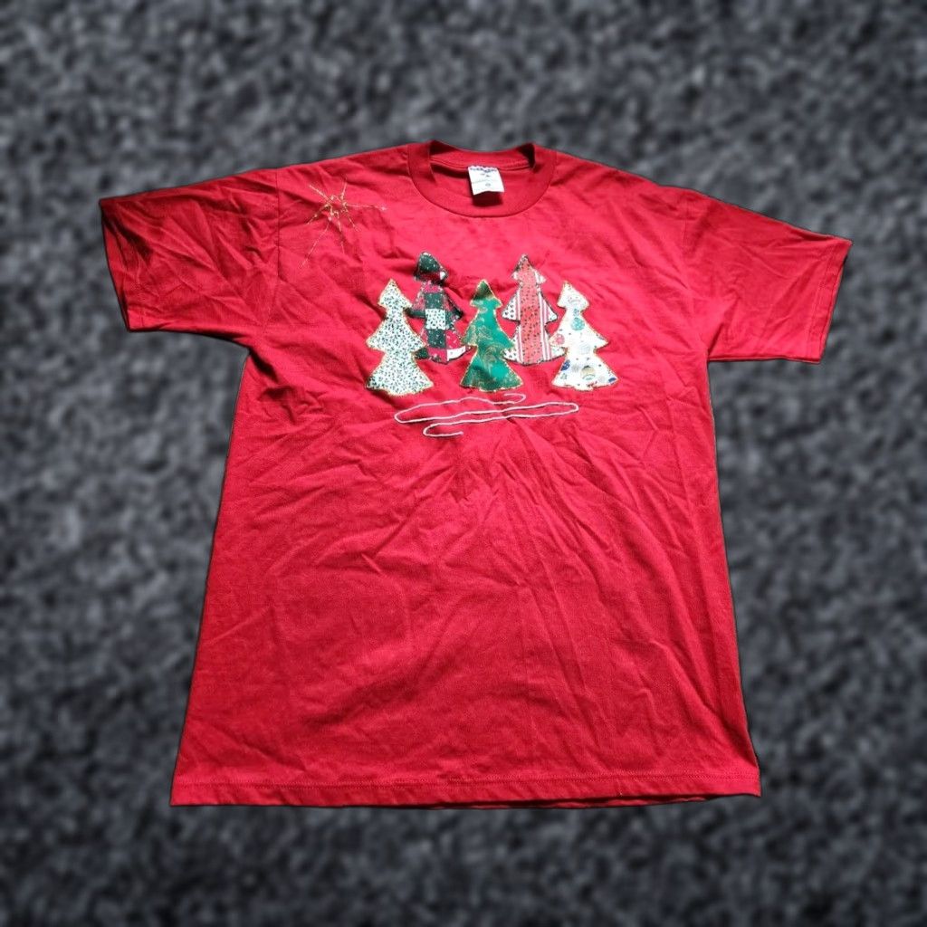 Jerzees VINTAGE JERZEES Mens Christmas Tree Patchwork Applique Short Sleeve T Shirt Red Large Size US L / EU 52-54 / 3 - 1 Thumbnail