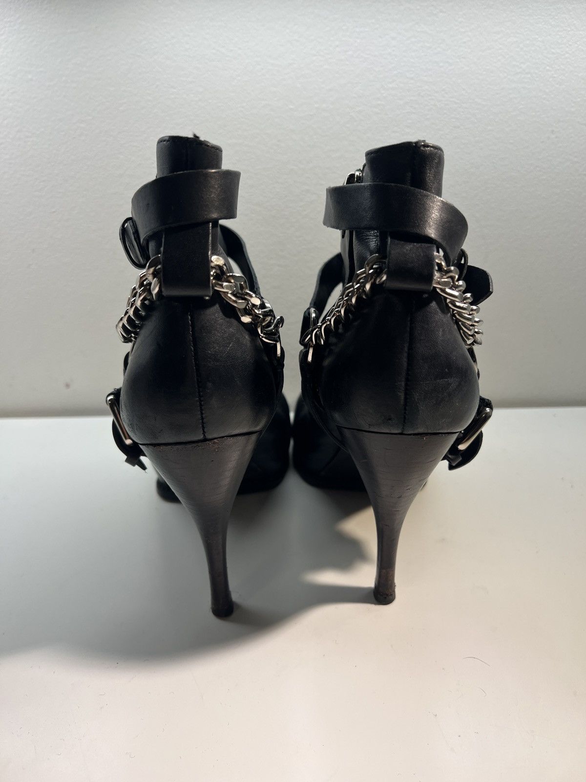 Alexander McQueen Alexander McQueen Chain Booties Size US 10 / IT 40 - 3 Thumbnail