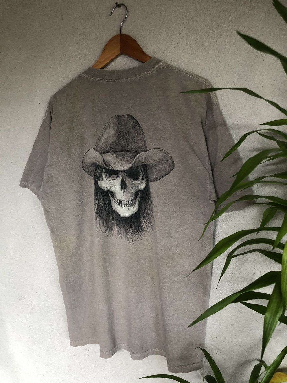 Affliction × Vintage Vintage Y2K Albuquerque New Mexico Cowboy Skull Tee Size US L / EU 52-54 / 3 - 4 Thumbnail