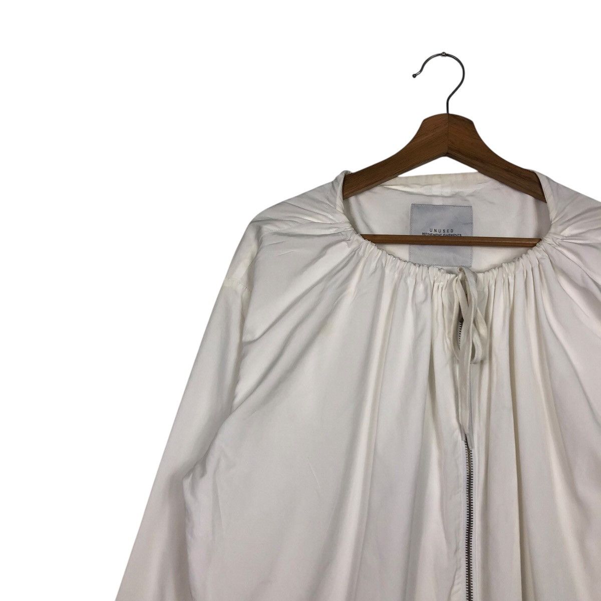 Japanese Brand Rich White Parachute Bike Jacket Unused Refinement Garments Size US M / EU 48-50 / 2 - 8 Thumbnail