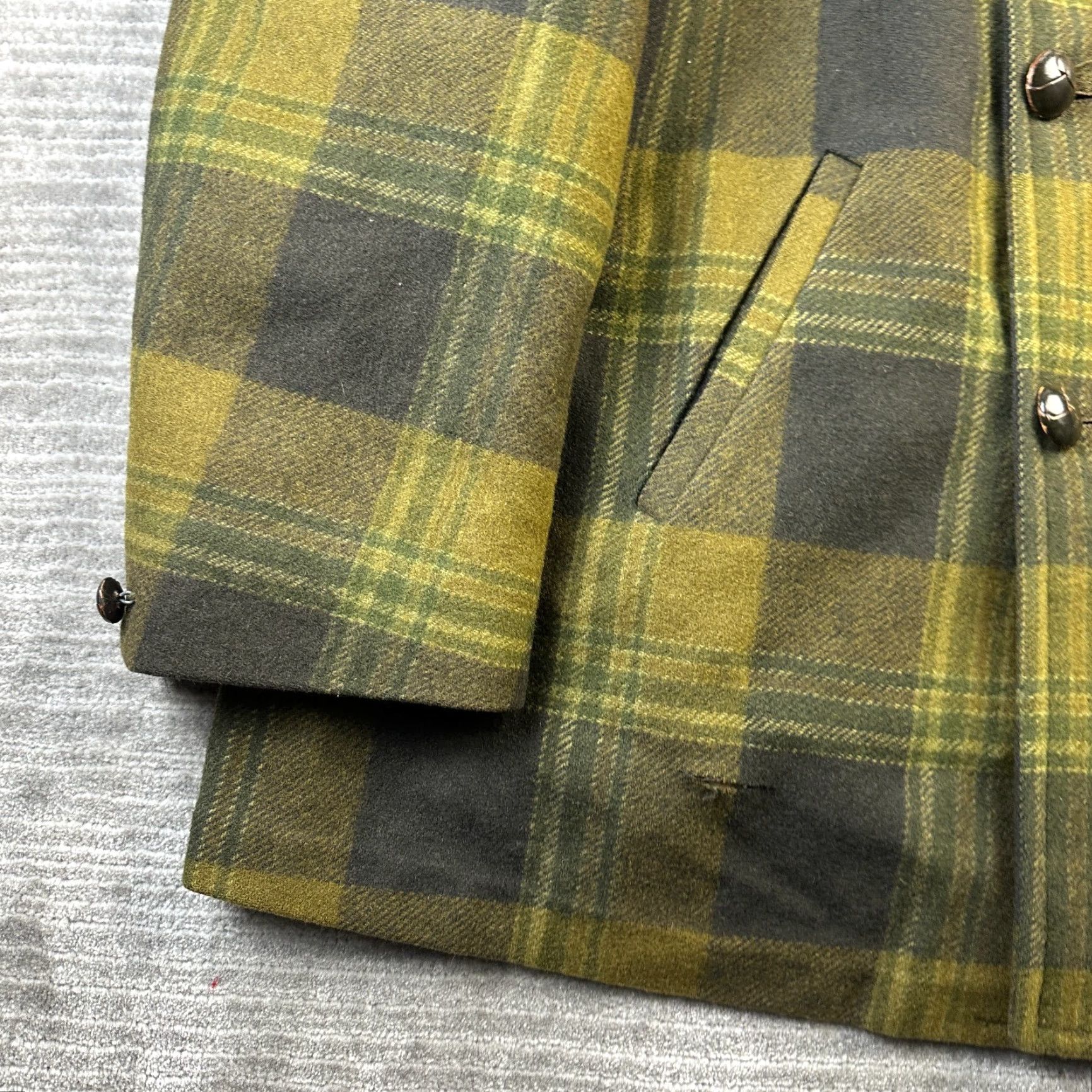 Pendleton VINTAGE Pendleton Jacket Mens XL Green Plaid Coat Chore Wool Size US XL / EU 56 / 4 - 3 Thumbnail