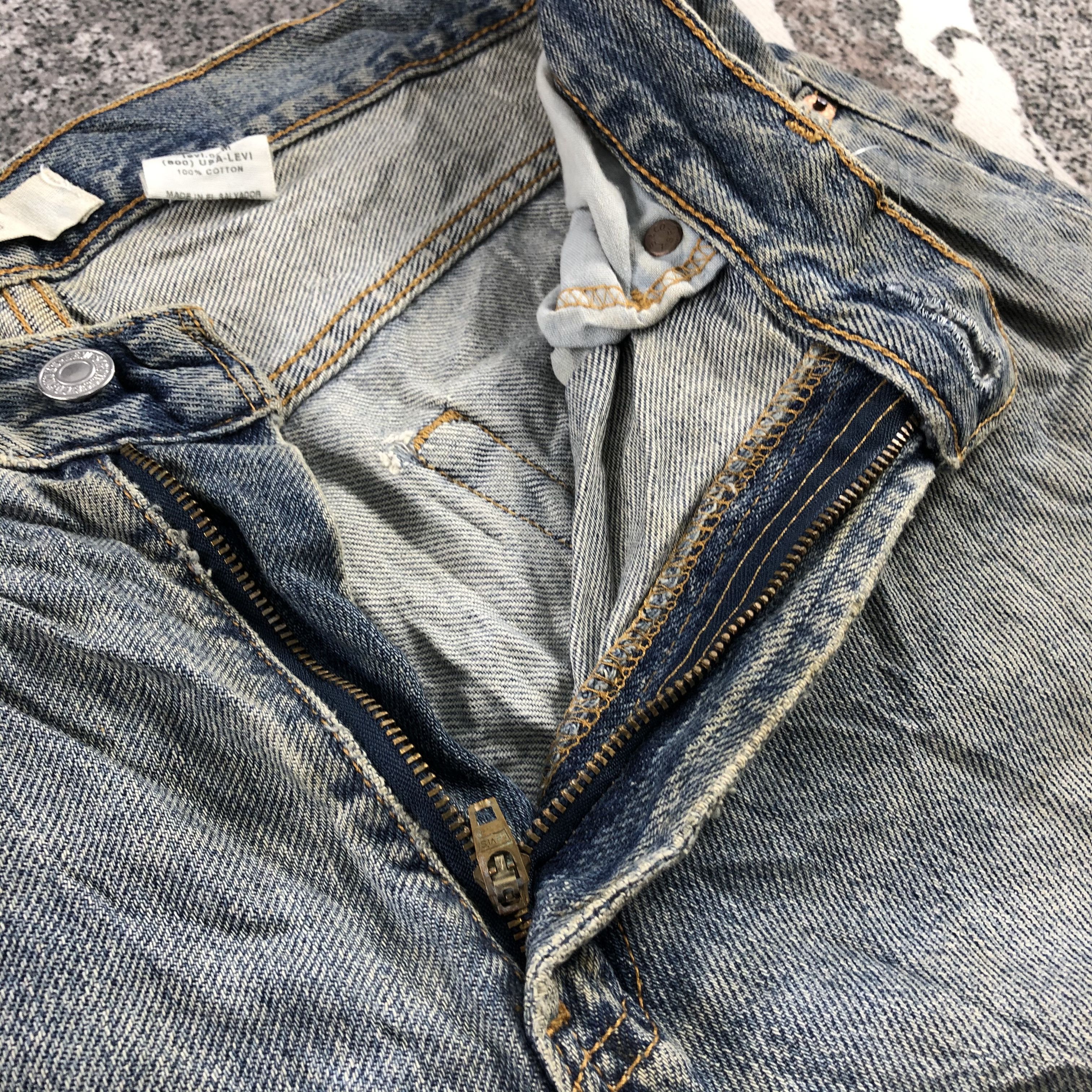 Levi's Vintage Levis 560 Jeans Dirty Wash Denim KJ909 Size US 32 / EU 48 - 16 Thumbnail