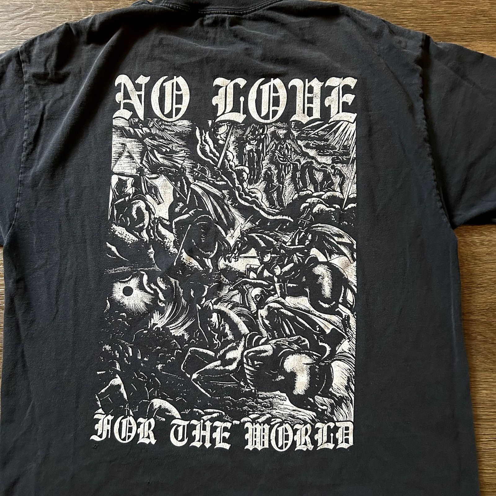 Other No Love For the World: Lifeless Tee Size US L / EU 52-54 / 3 - 2 Thumbnail