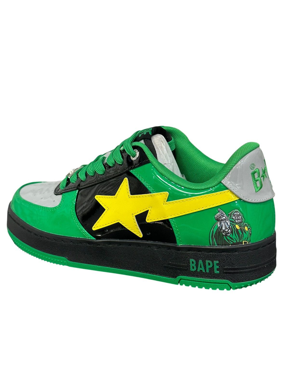 Bape × Marvel Comics Bape StaMarvel The Fantastic Four Dr. Doom Size 9.5 Size US 9.5 / EU 42-43 - 9 Thumbnail