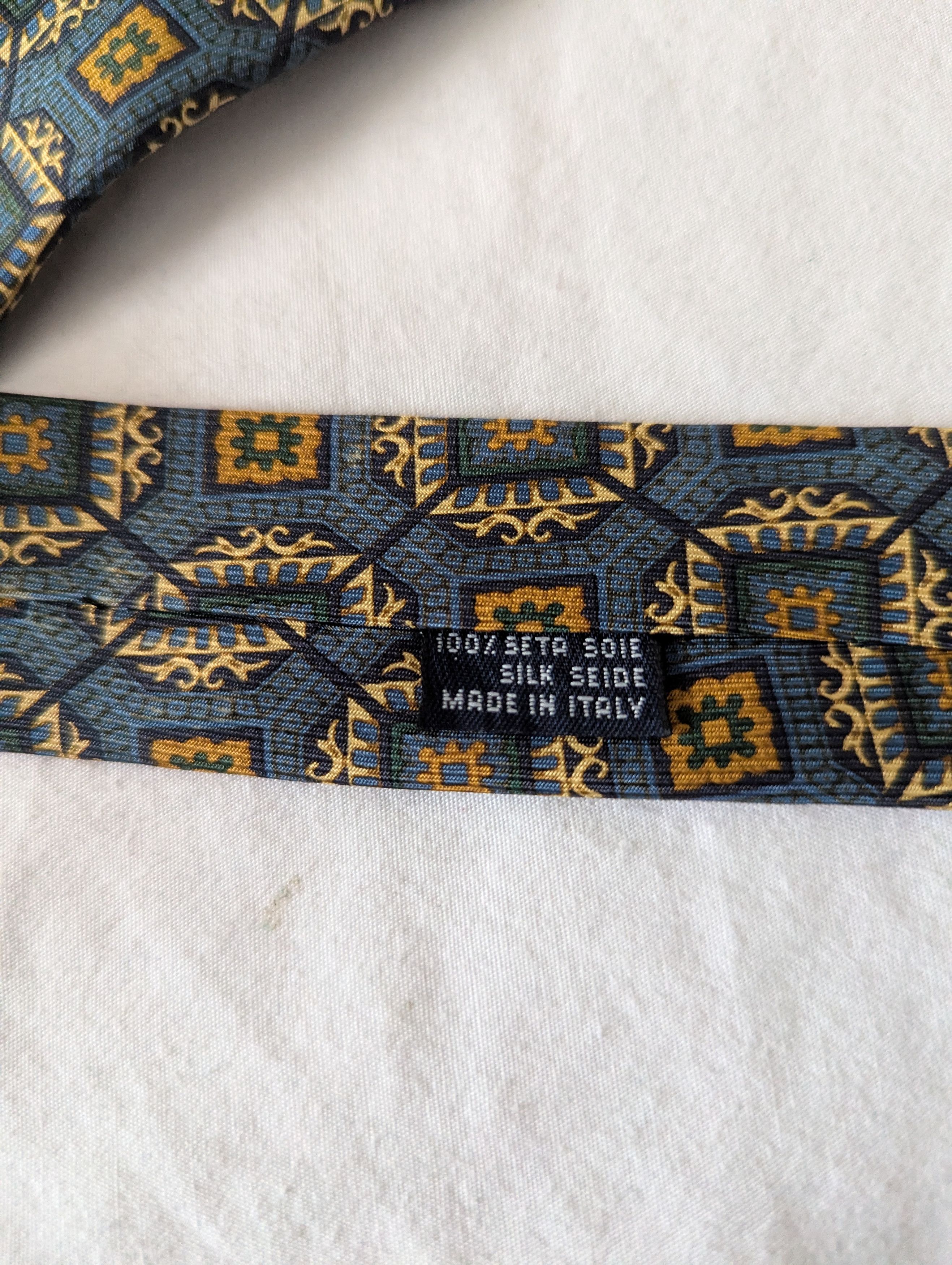 Other ITALIAN Fine Silk Tie byHuberTeam Size ONE SIZE - 4 Thumbnail