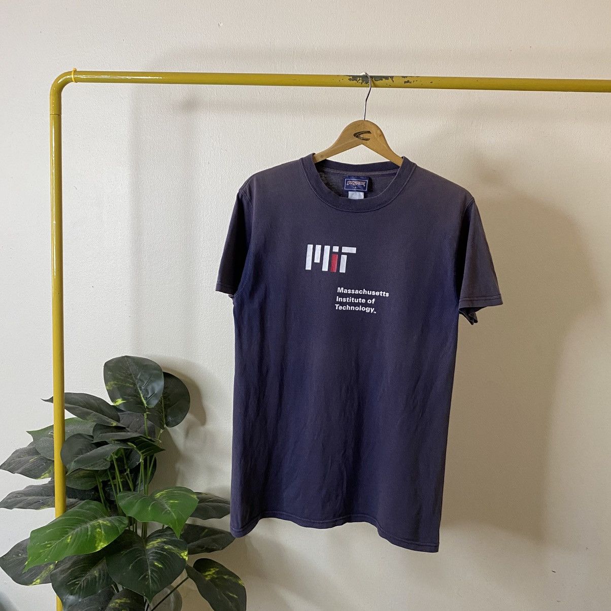 Jansport 90s Jansport x Massachusetts Institute of Technology Faded T Size US S / EU 44-46 / 1 - 1 Thumbnail