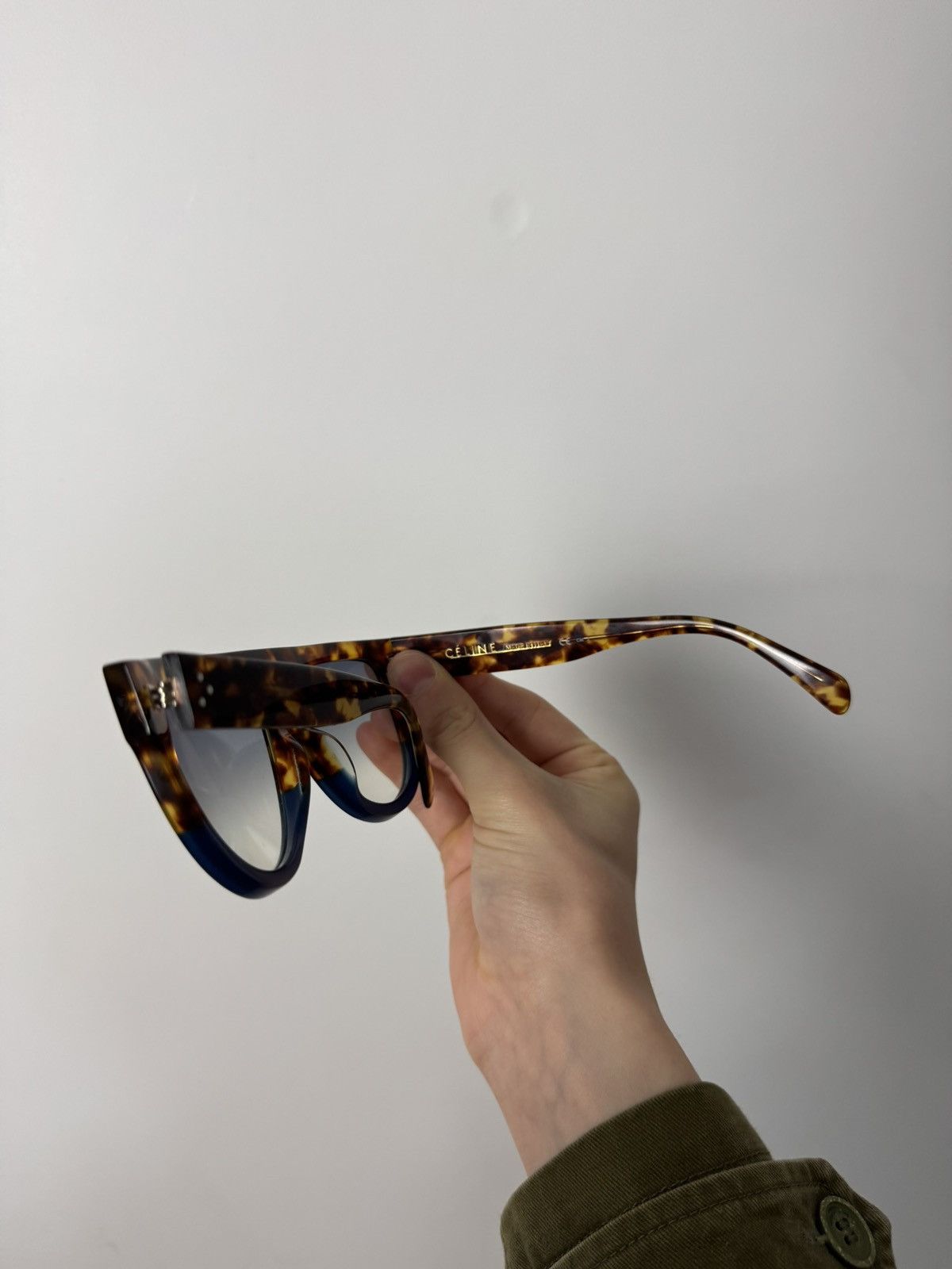 Celine Celine CL 41026/S Oversized Tortoise Shell Sunglasses Luxury Size ONE SIZE - 10 Thumbnail