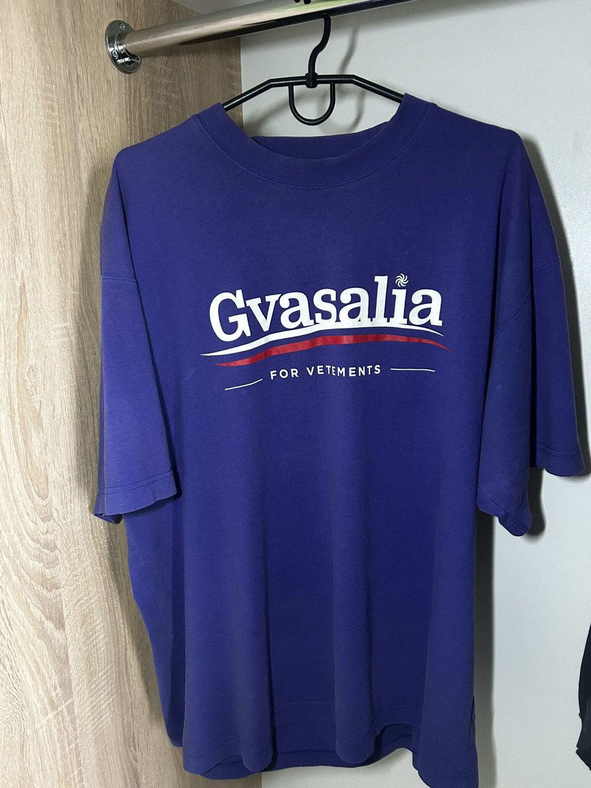 Vetements Vetements t-shirt “Gvasalia For Vetements” Size US L / EU 52-54 / 3 - 1 Thumbnail