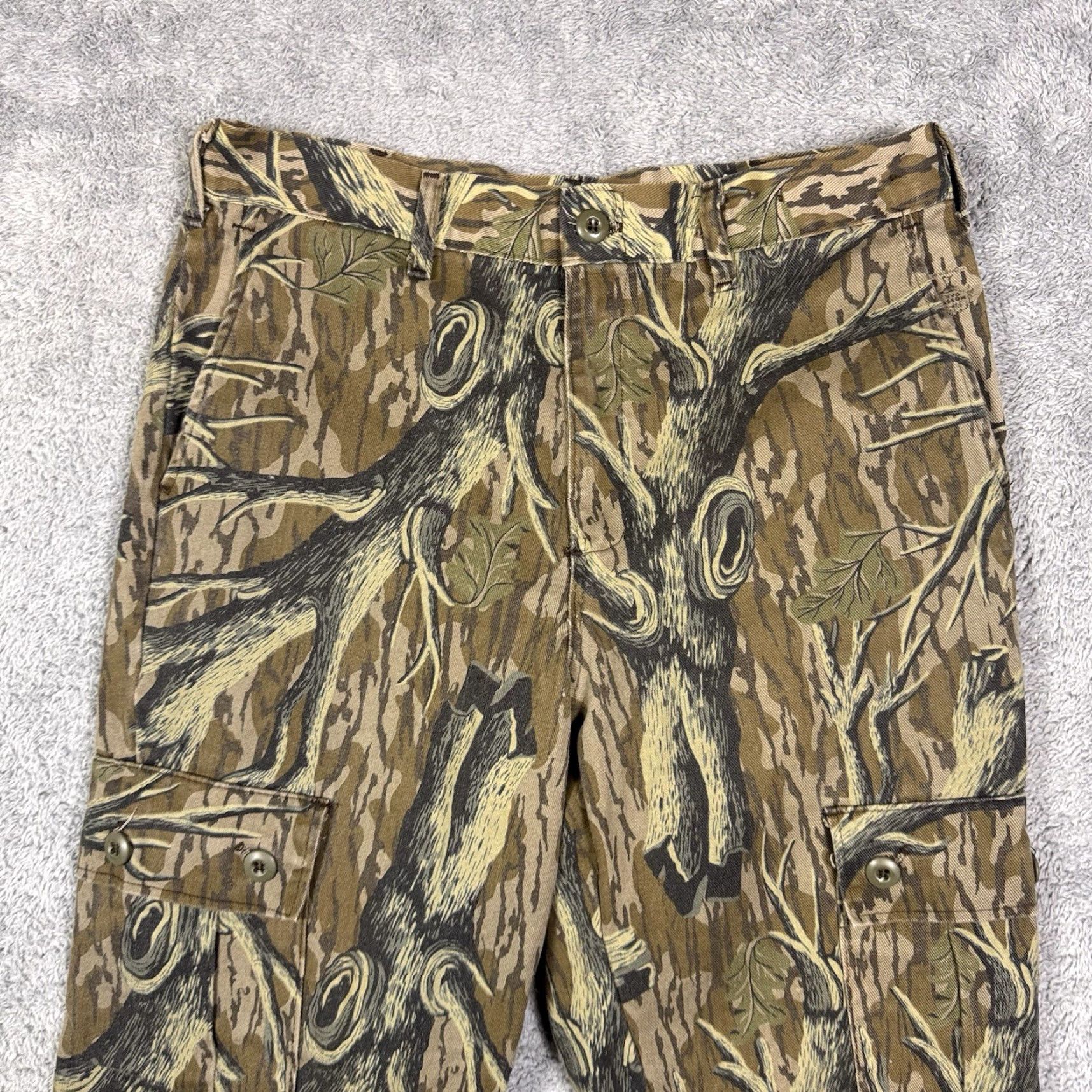 Vintage VINTAGE Mossy Oak Pants Mens 34x32 Cargo Hunting Treestand USA Made Cargo Pants Mens 34x32 Brown Camouflage Mens Size US 34 / EU 50 - 3 Thumbnail