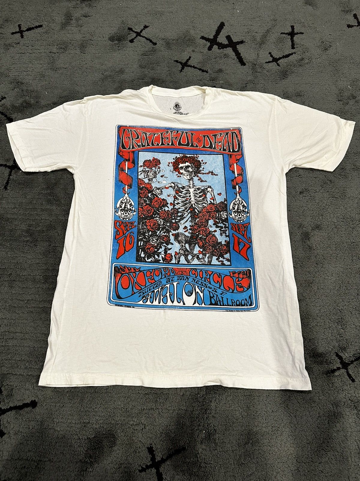 Grateful Dead Grateful Dead Alton Kelley Skull and Roses Tour Size US L / EU 52-54 / 3 - 1 Thumbnail