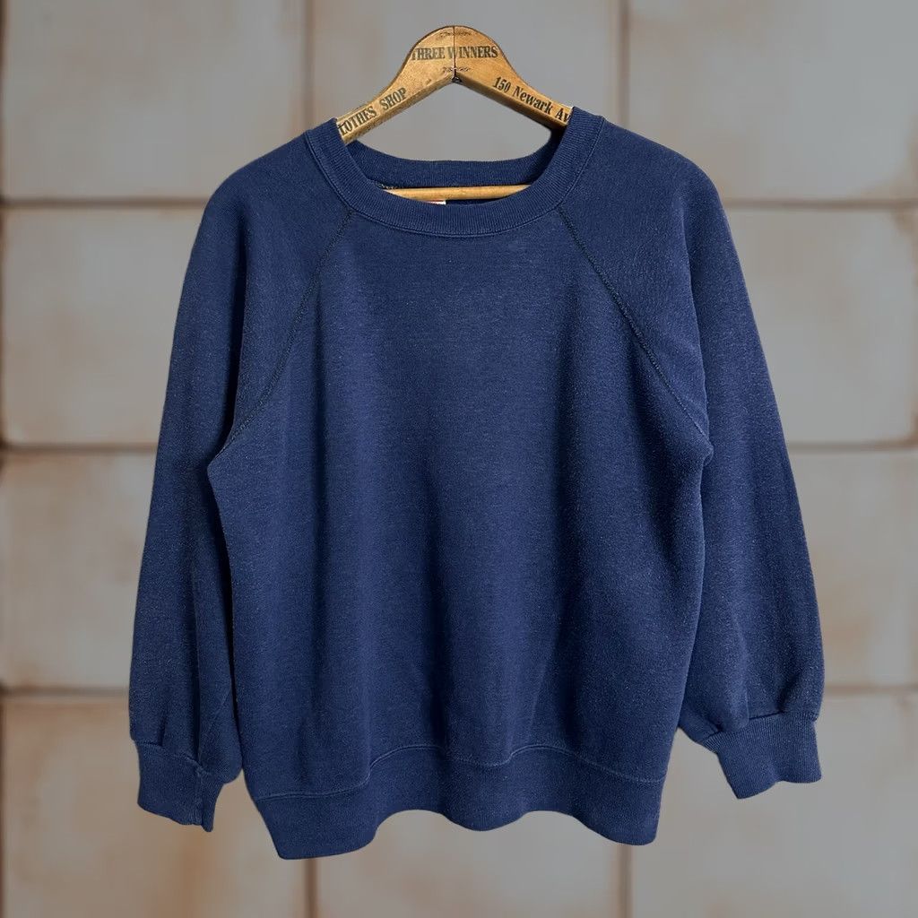 Vintage VINTAGE Sportswear Sweatshirt Blue Large USA Made Raglan Sleeve 70s 80s Classic Pullover Mens Size US L / EU 52-54 / 3 - 1 Thumbnail