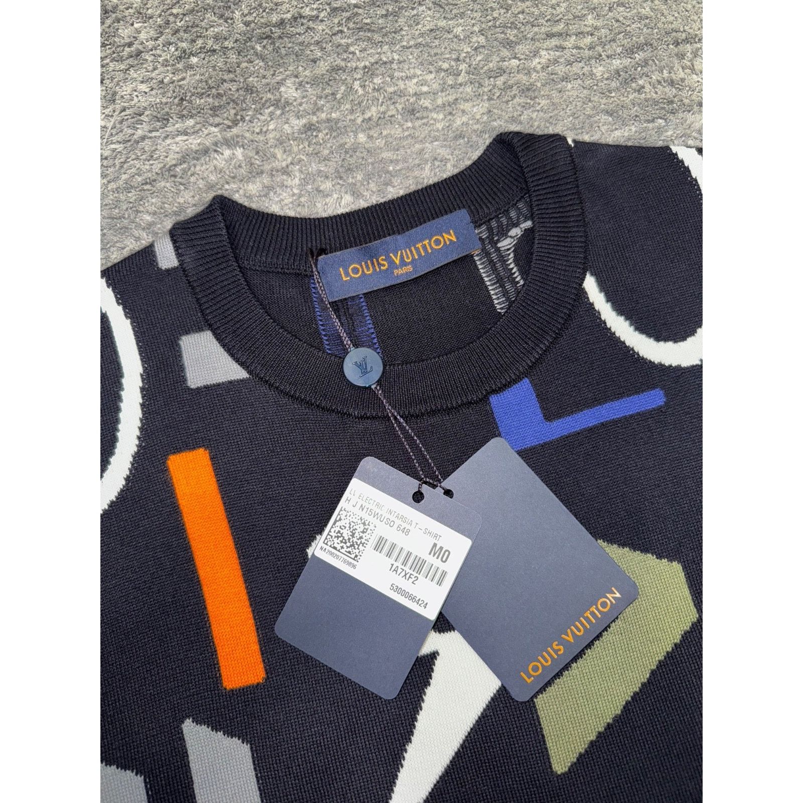 Louis Vuitton Louis Vuitton LV Electric Intarsia Sleeve T-Shirt Medium M Size US M / EU 48-50 / 2 - 5 Thumbnail