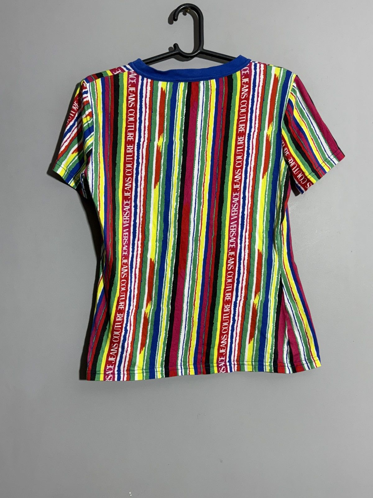 Versace Jeans Couture Versace Jeans Couture Pride Logo Rainbow color tshirt size M Size M / US 6-8 / IT 42-44 - 5 Thumbnail