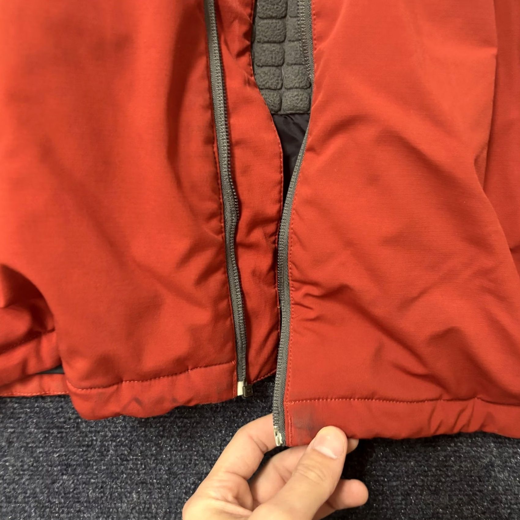 Vintage Columbia Jacket Mens Large Red Fleece Lined Full Zip Windbreaker Hiking Outdoor Casual Travel Size US L / EU 52-54 / 3 - 3 Thumbnail