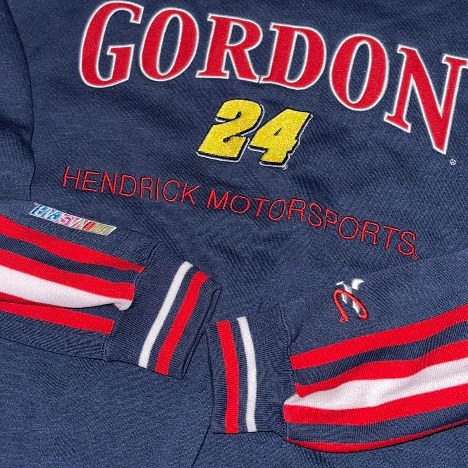 Chase Authentics × NASCAR Vintage Chase Authentics Jeff Gordon 24 NASCAR Crewneck sz M Size US M / EU 48-50 / 2 - 5 Thumbnail