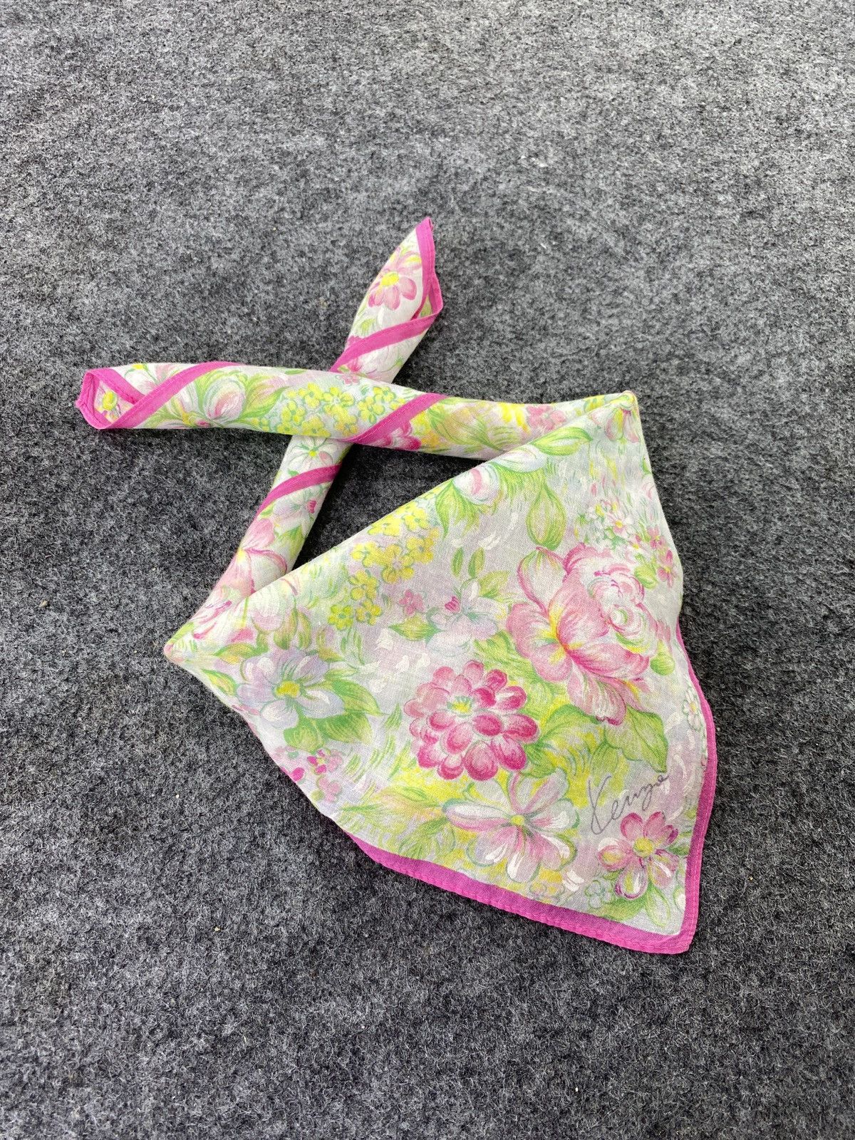 Kenzo × Other Kenzo Handkerchief / Bandana / Neckerchief / Headscarf-B291 Size ONE SIZE - 1 Thumbnail