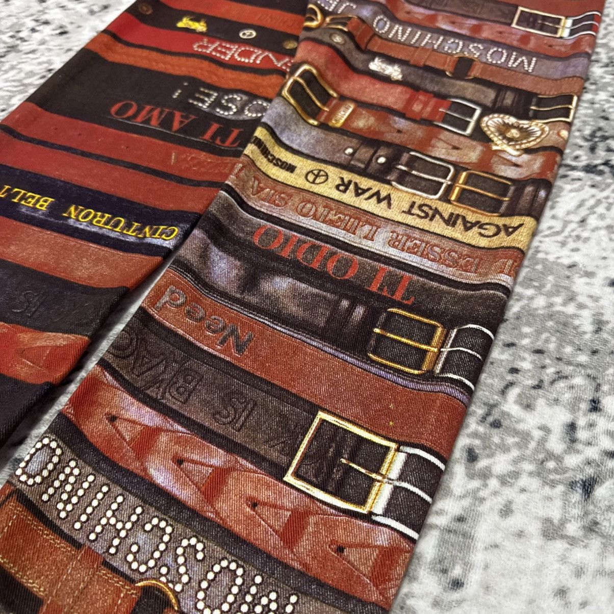 Moschino Archive 90s Moschino Trompe L’Oiel All Type Belt Denim Pants Size US 32 / EU 48 - 11 Thumbnail