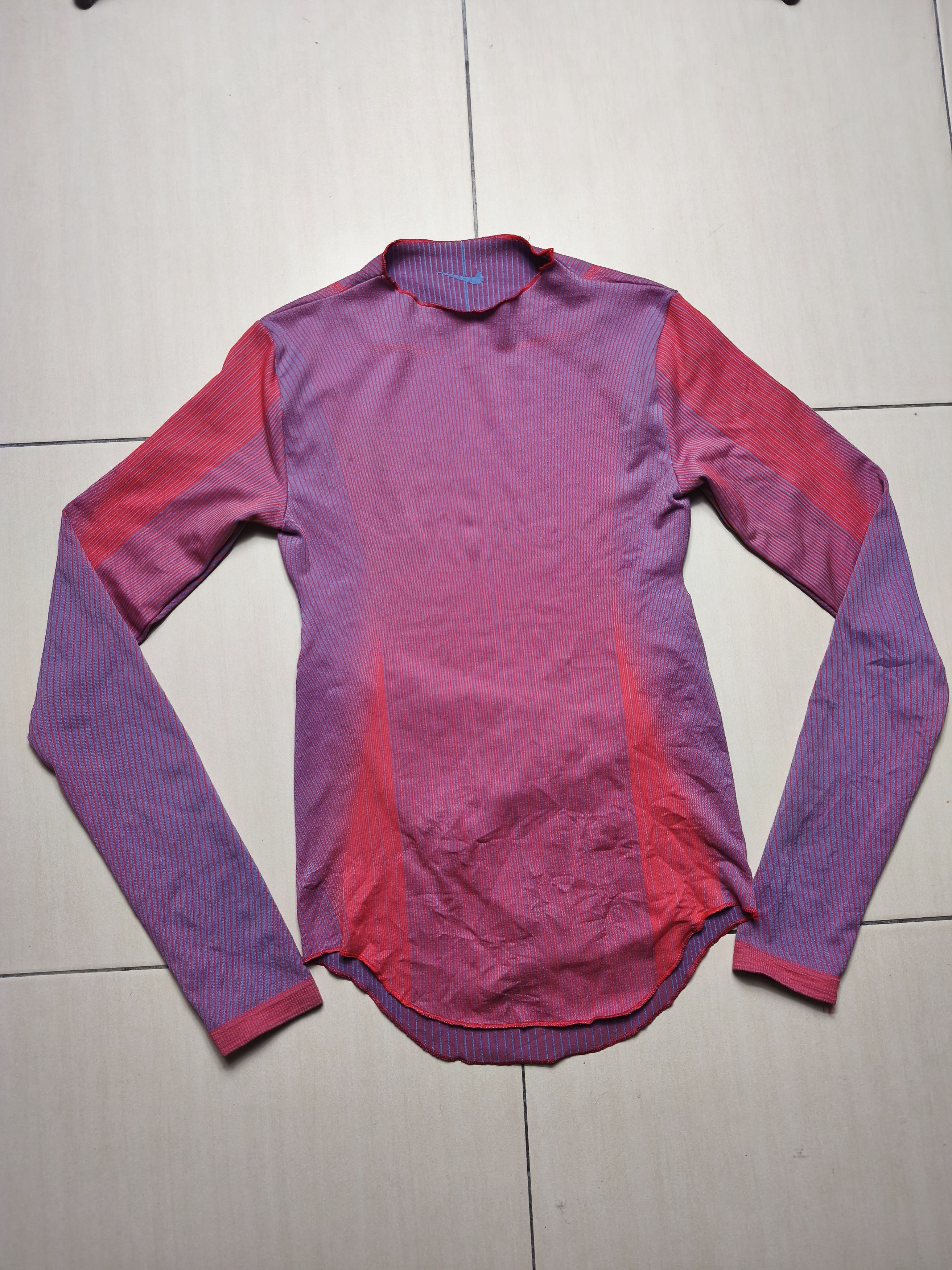 Nike Nike yoga long sleeve size M Size M / US 6-8 / IT 42-44 - 1 Thumbnail