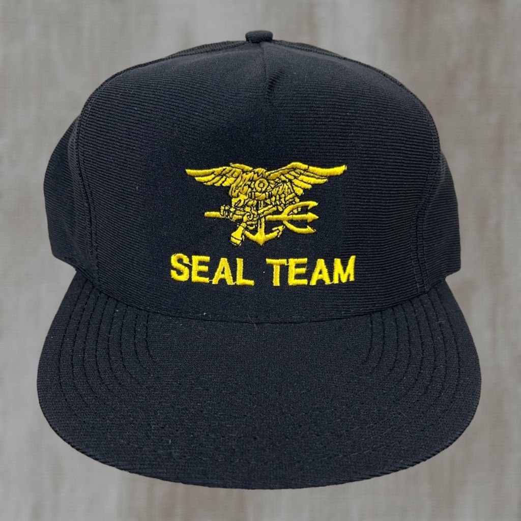 Vintage VINTAGE Eagle Crest Navy SEAL Team Hat Cap Snapback Made In USA Black Yellow 90s Mens Adult One Size Adjustable Twill Cotton Polyester Size ONE SIZE - 1 Thumbnail