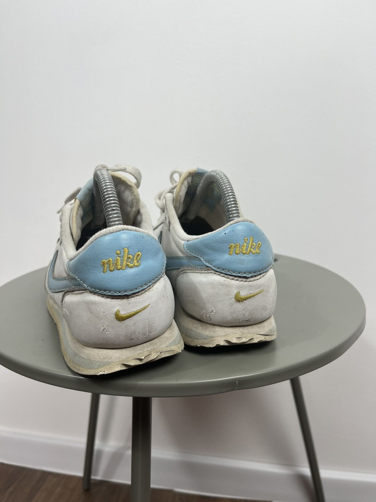Nike Vintage 2002 Nike Cortez Women’s Sneakers White Blue Size US 9.5 / IT 39.5 - 10 Thumbnail