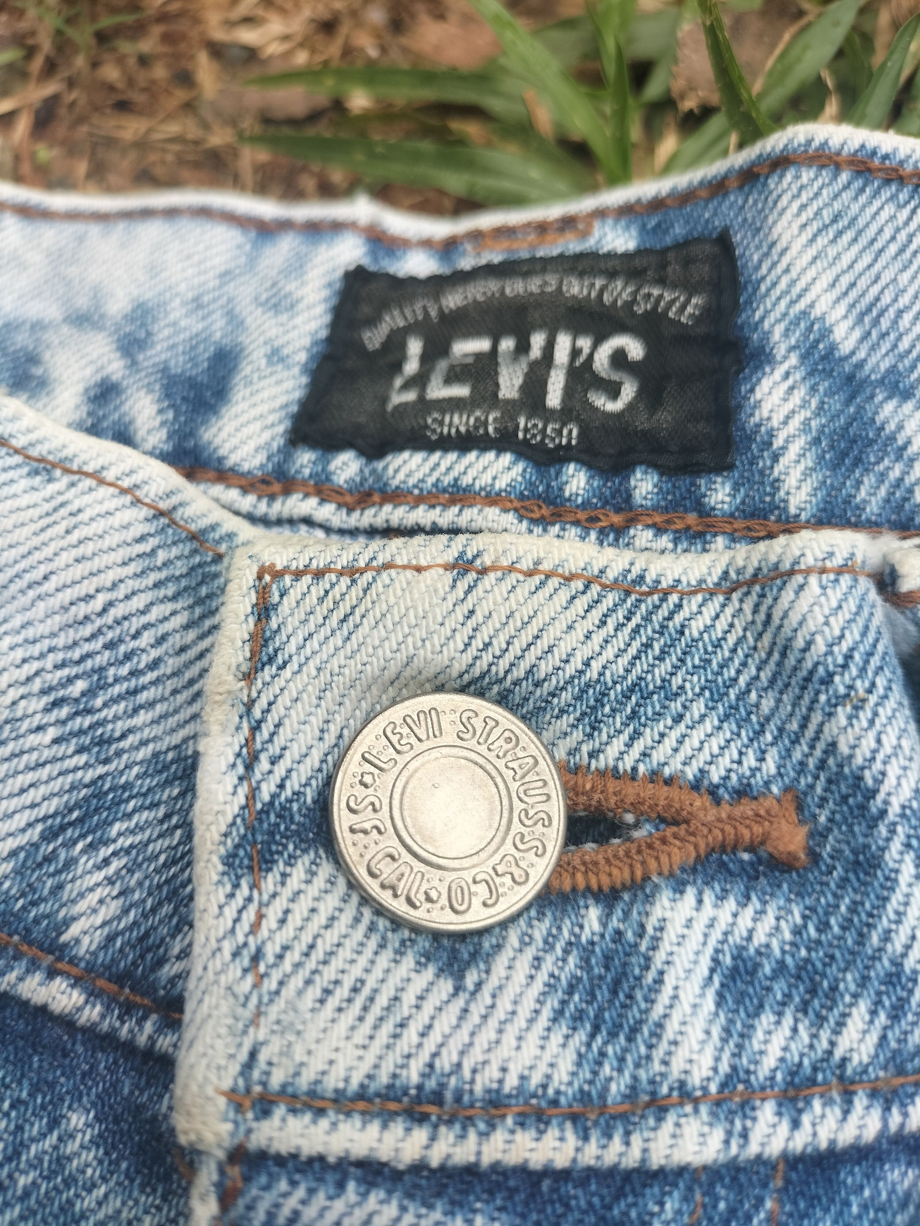 Levi's Vintage Levis Big E Asid Wash Faded Distressed black logo Size US 31 - 3 Thumbnail