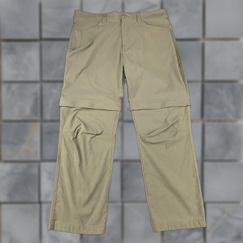 Eddie Bauer Eddie Bauer Pants Mens 38x30 Green Convertible Zip Off Nylon Hiking Outdoors Size US 38 / EU 54 - 1 Thumbnail
