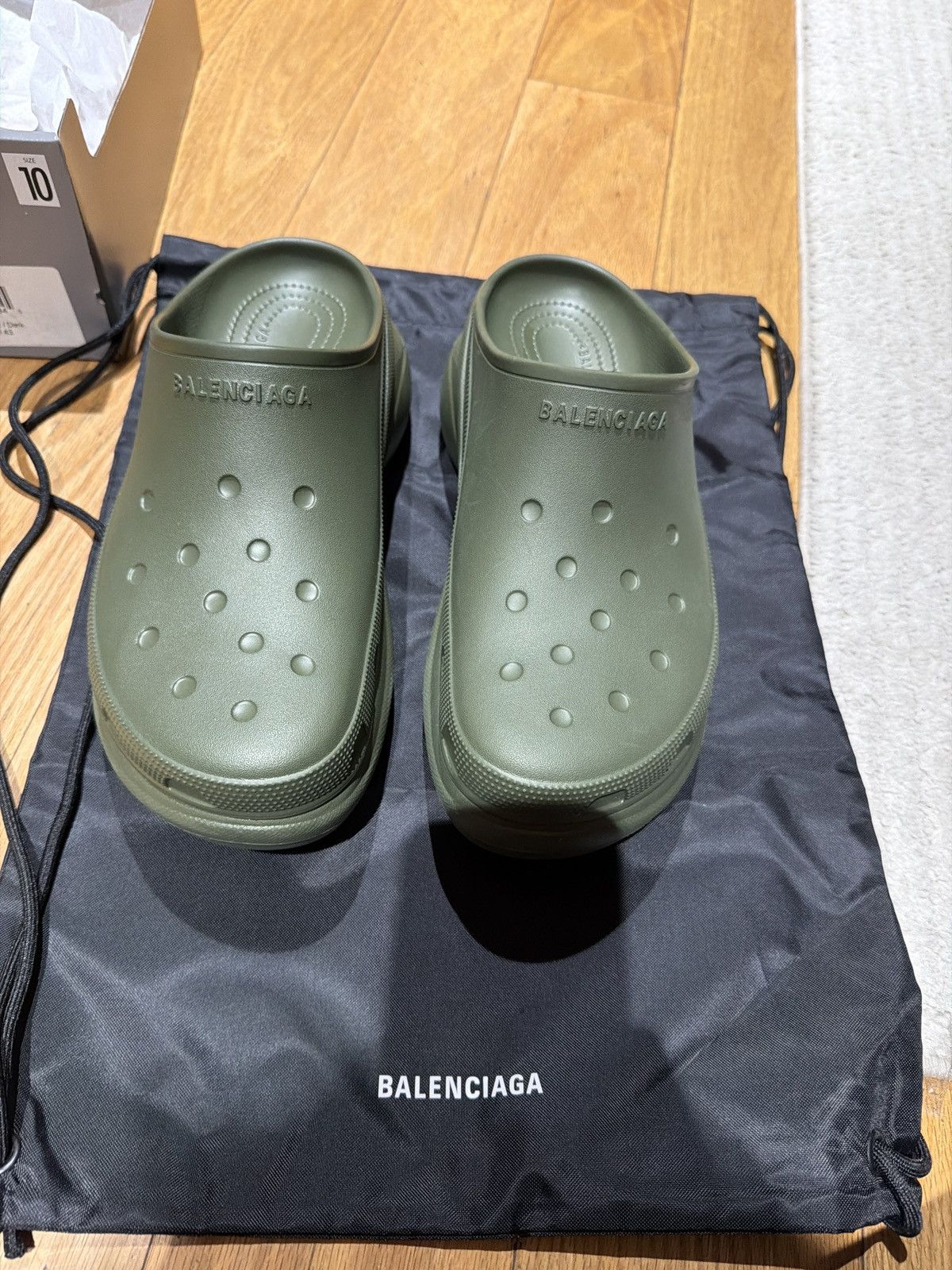 Balenciaga × Crocs Balenciaga crocs dark green size 43 Size US 10 / EU 43 - 1 Thumbnail