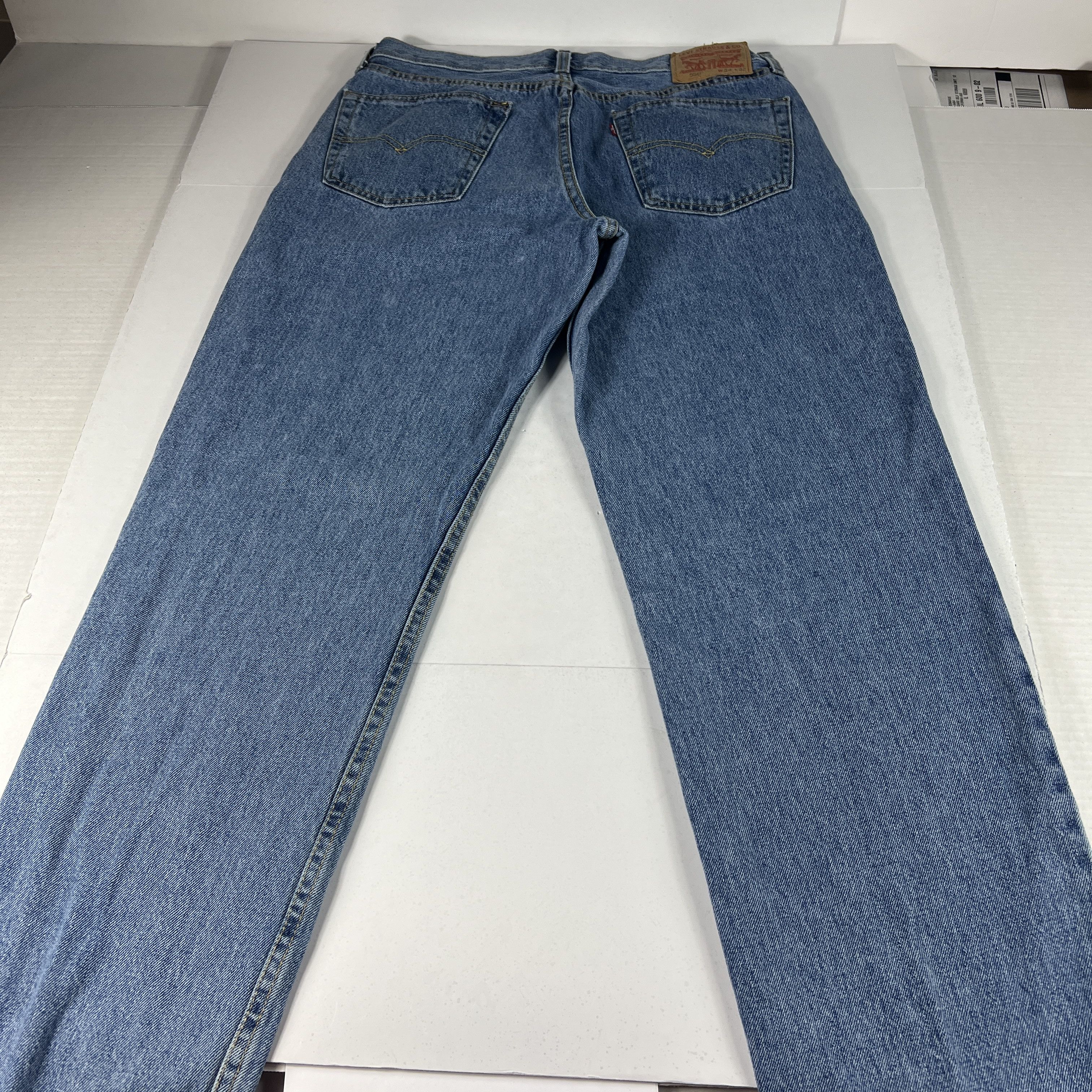 Levi's Levi's Jeans 550 Relaxed Blue Faded Cotton Denim Size US 34 / EU 50 - 10 Thumbnail