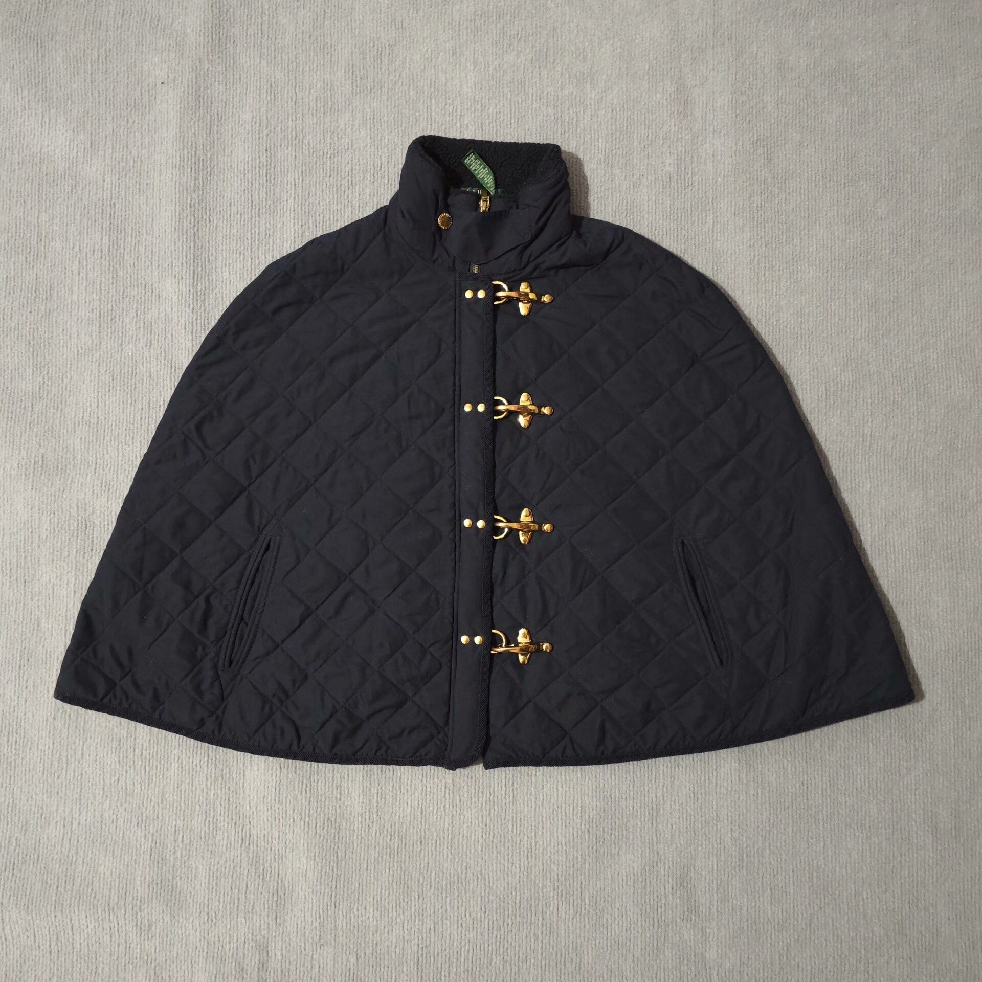 Ralph Lauren Ralph Lauren Vintage Lobster Clasp Cape Size ONE SIZE - 1 Thumbnail