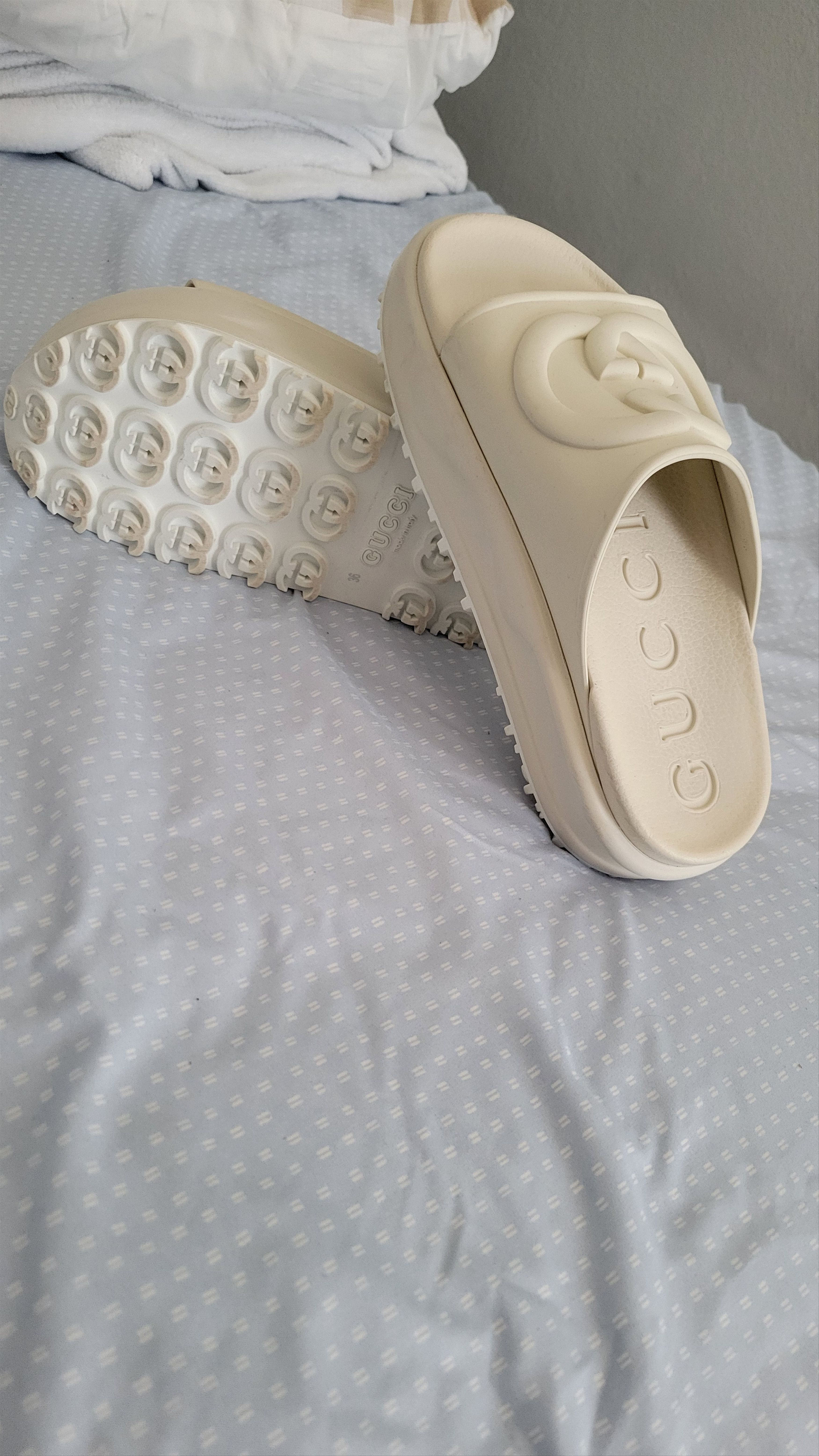 Gucci Gucci Sandals Size US 6 / IT 36 - 8 Thumbnail