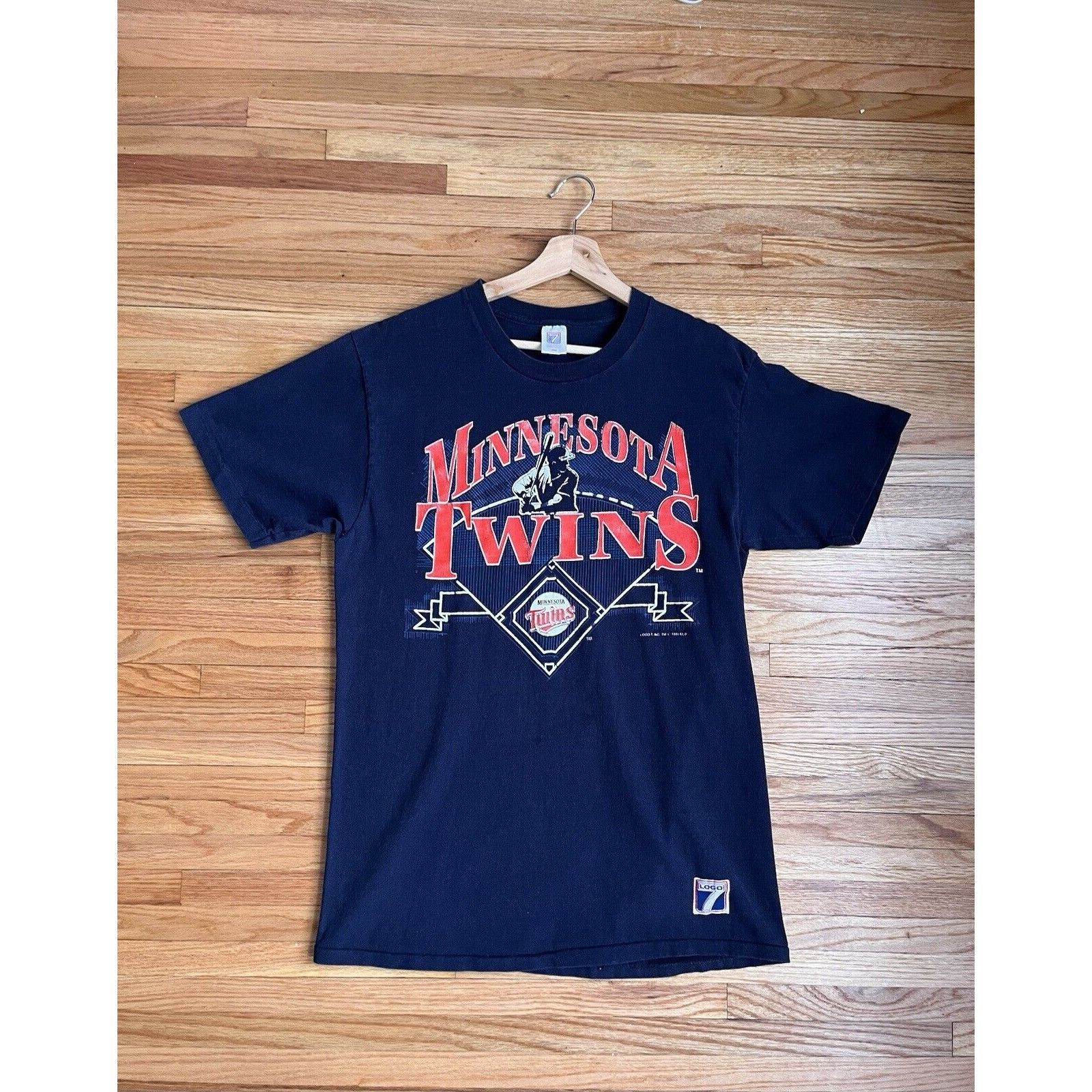 MLB VINTAGE MLB BASEBALL MINNESOTA TWINS SINGLE STITCH T SIZE M Size US L / EU 52-54 / 3 - 2 Thumbnail
