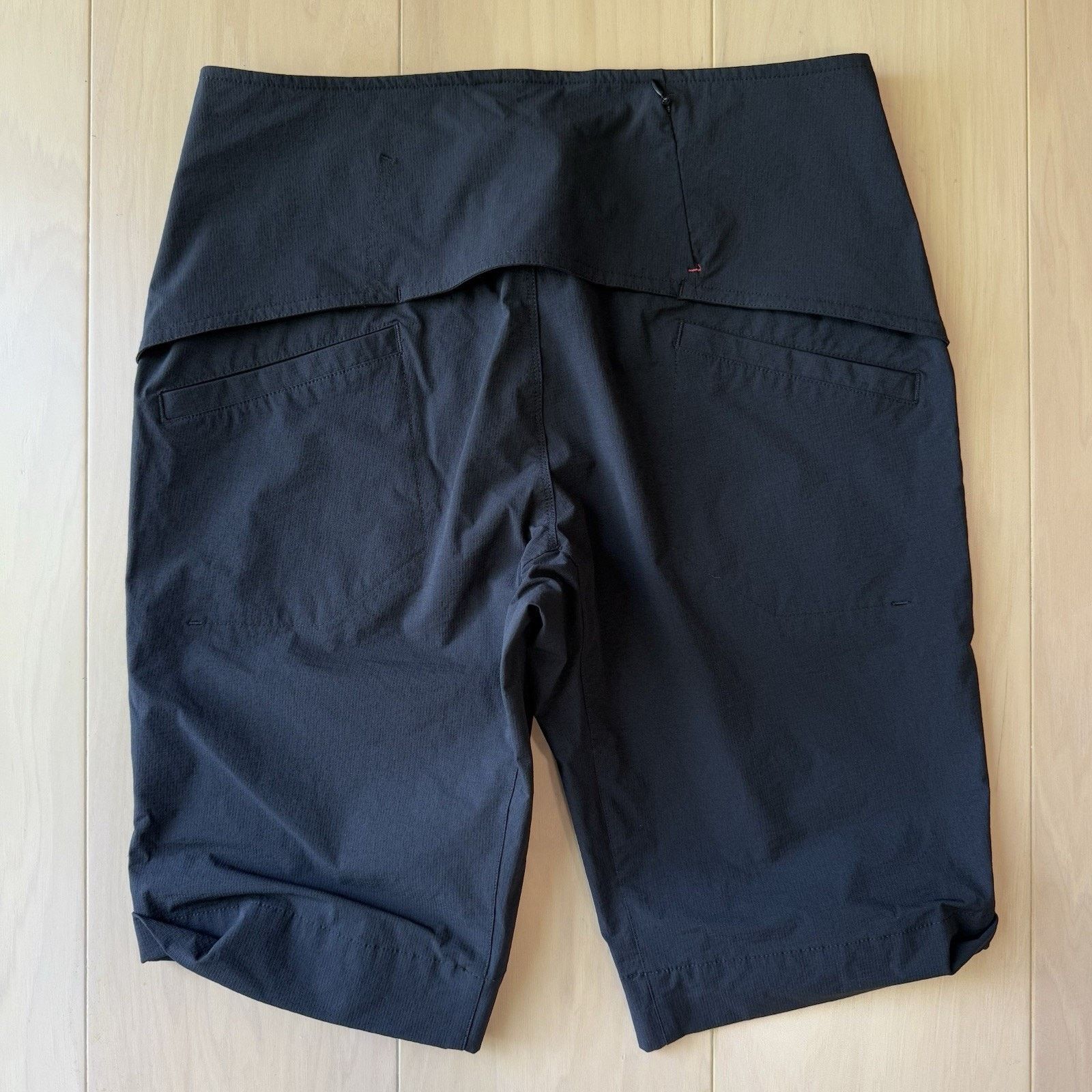Black Sheep Black Sheep Cycling Shorts Medium Black Relaxed Lightweight Size US 30 / EU 46 - 6 Thumbnail