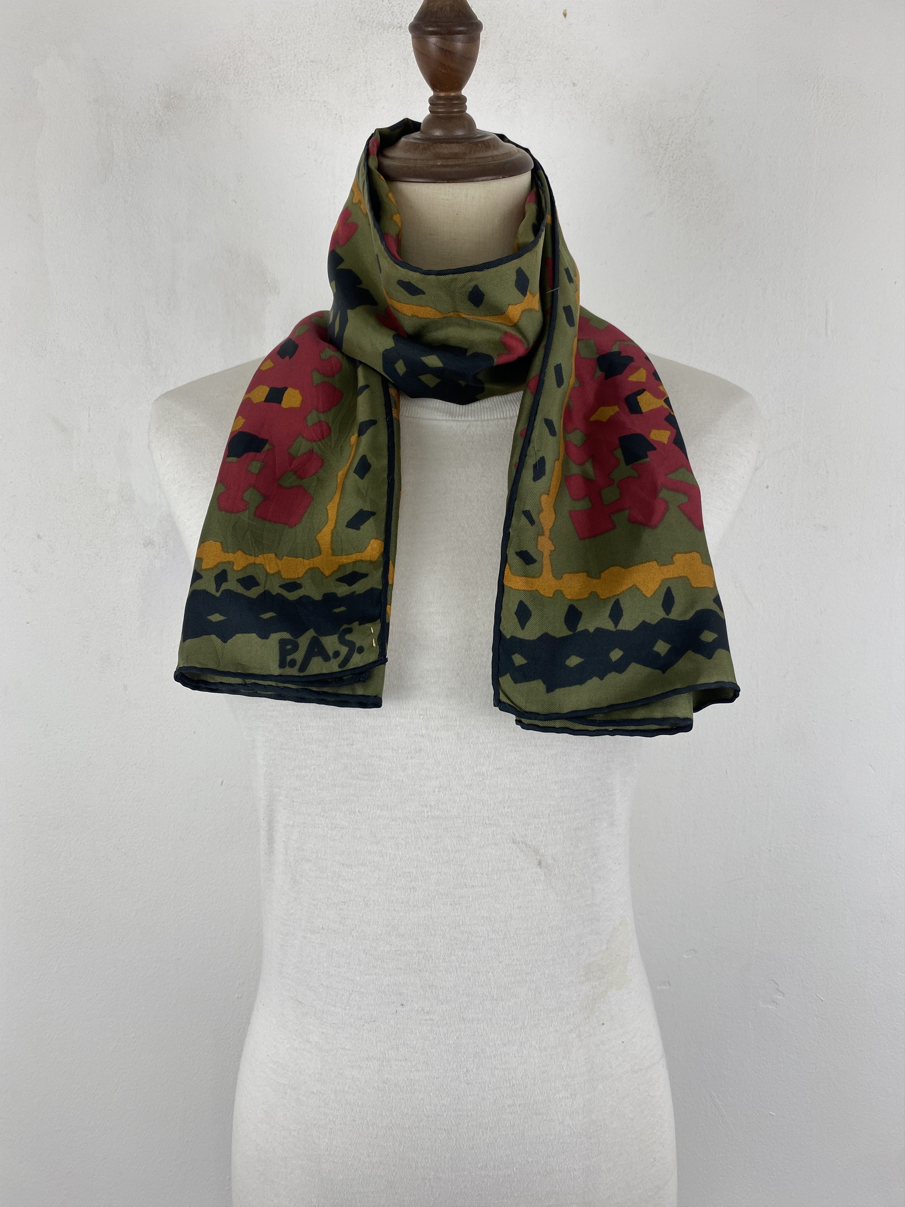 Vintage P.A.S Silk Scarf / Muffler / Silk Shawl SN0059 Size ONE SIZE - 2 Thumbnail