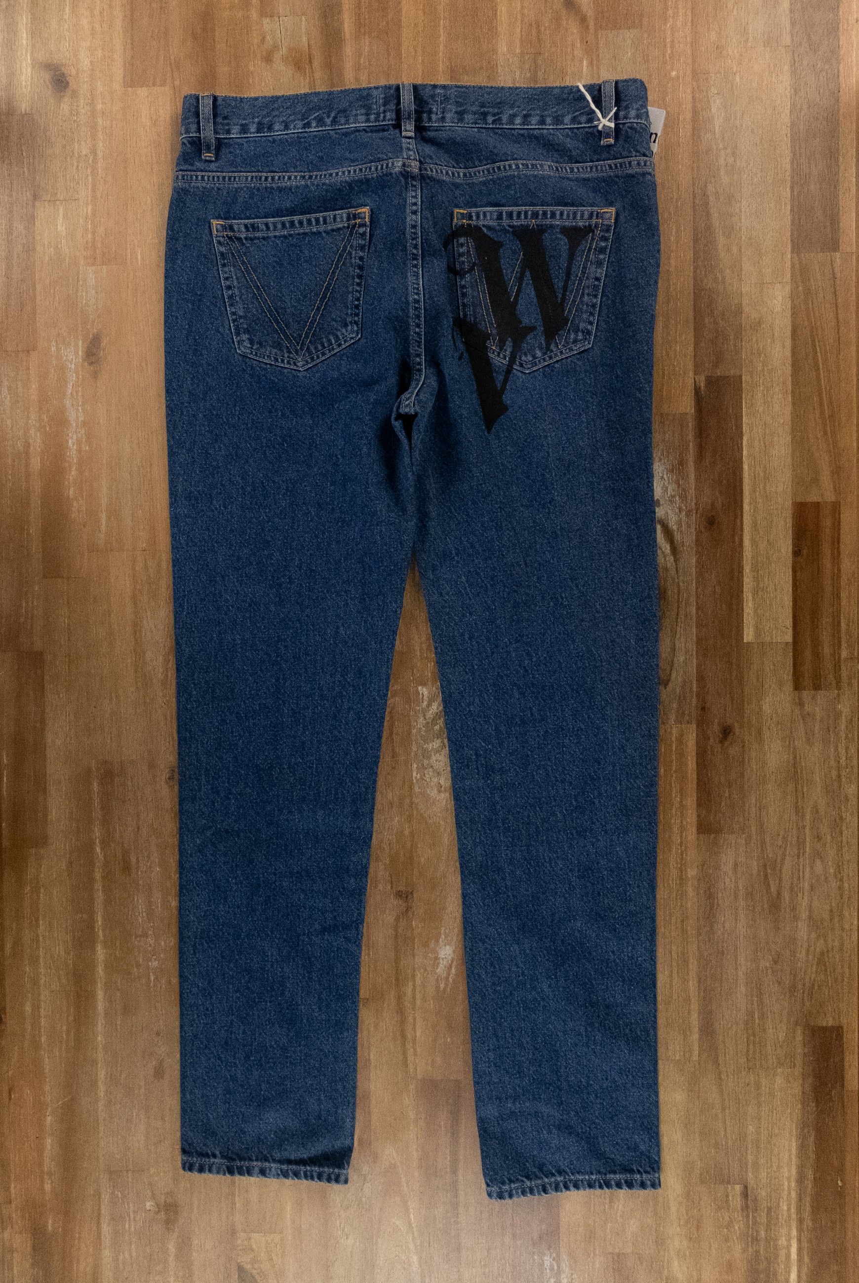 Vivienne Westwood VIVIENNE WESTWOOD tapered spray VW logo print jeans 32 Size US 32 / EU 48 - 11 Thumbnail